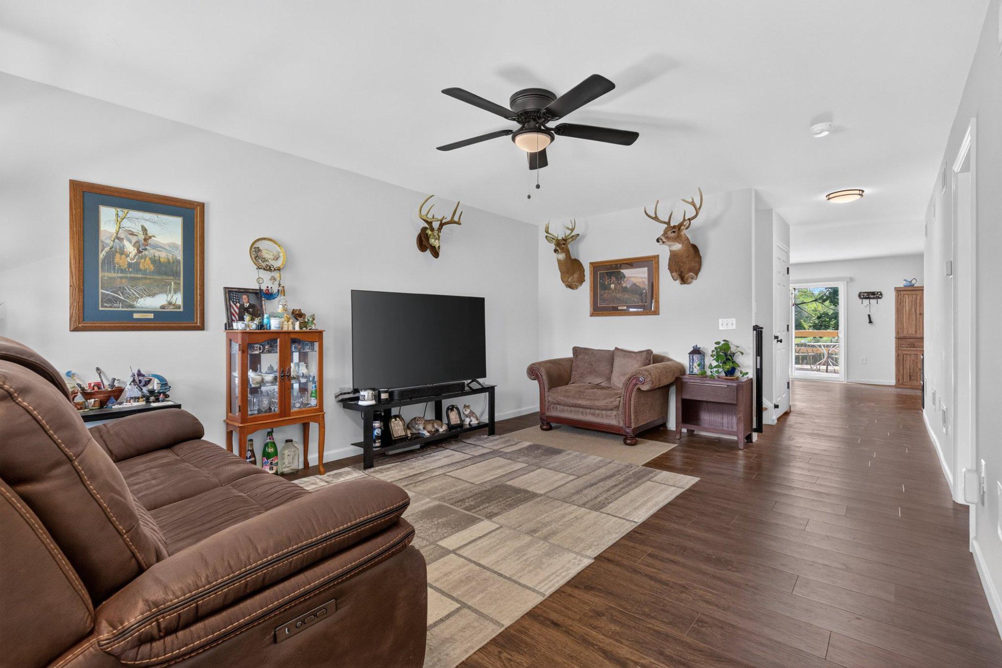 191 GREENVIEW DRIVE