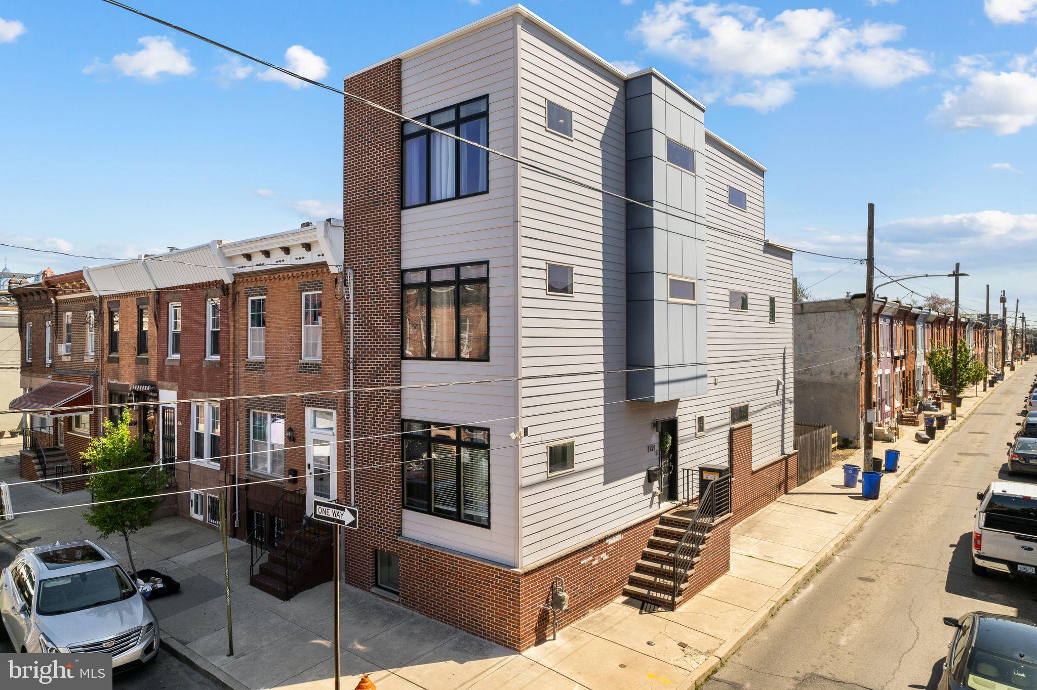 POINT BREEZE - Residential