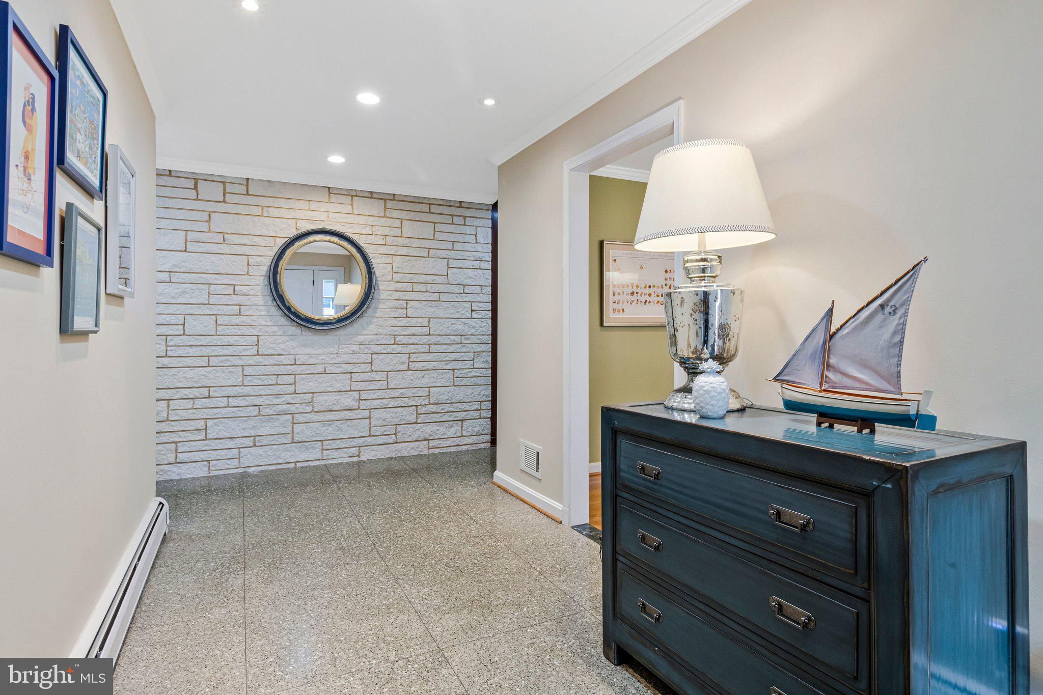 COLLINGWOOD ON THE POTOMAC - Residential