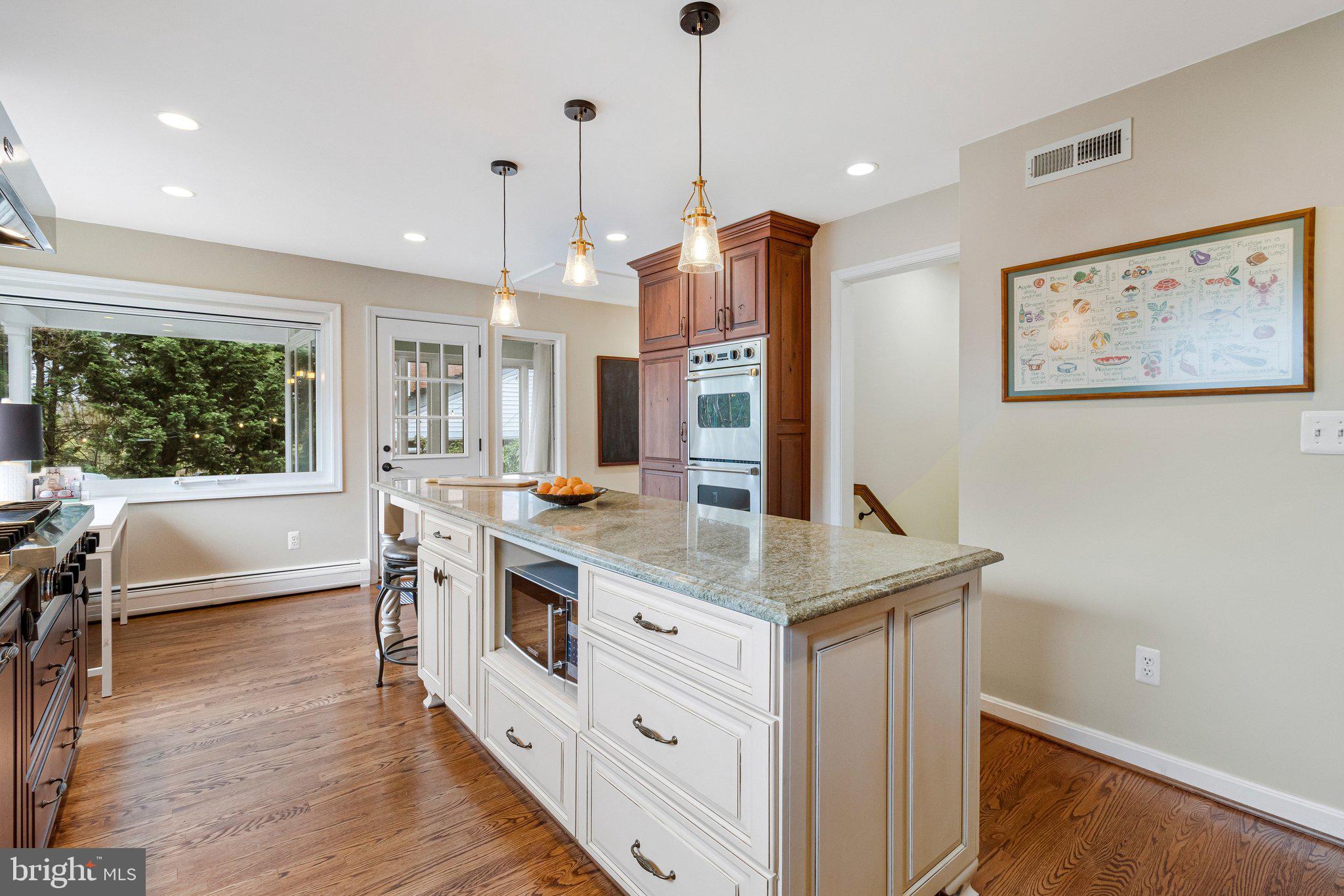 COLLINGWOOD ON THE POTOMAC - Residential