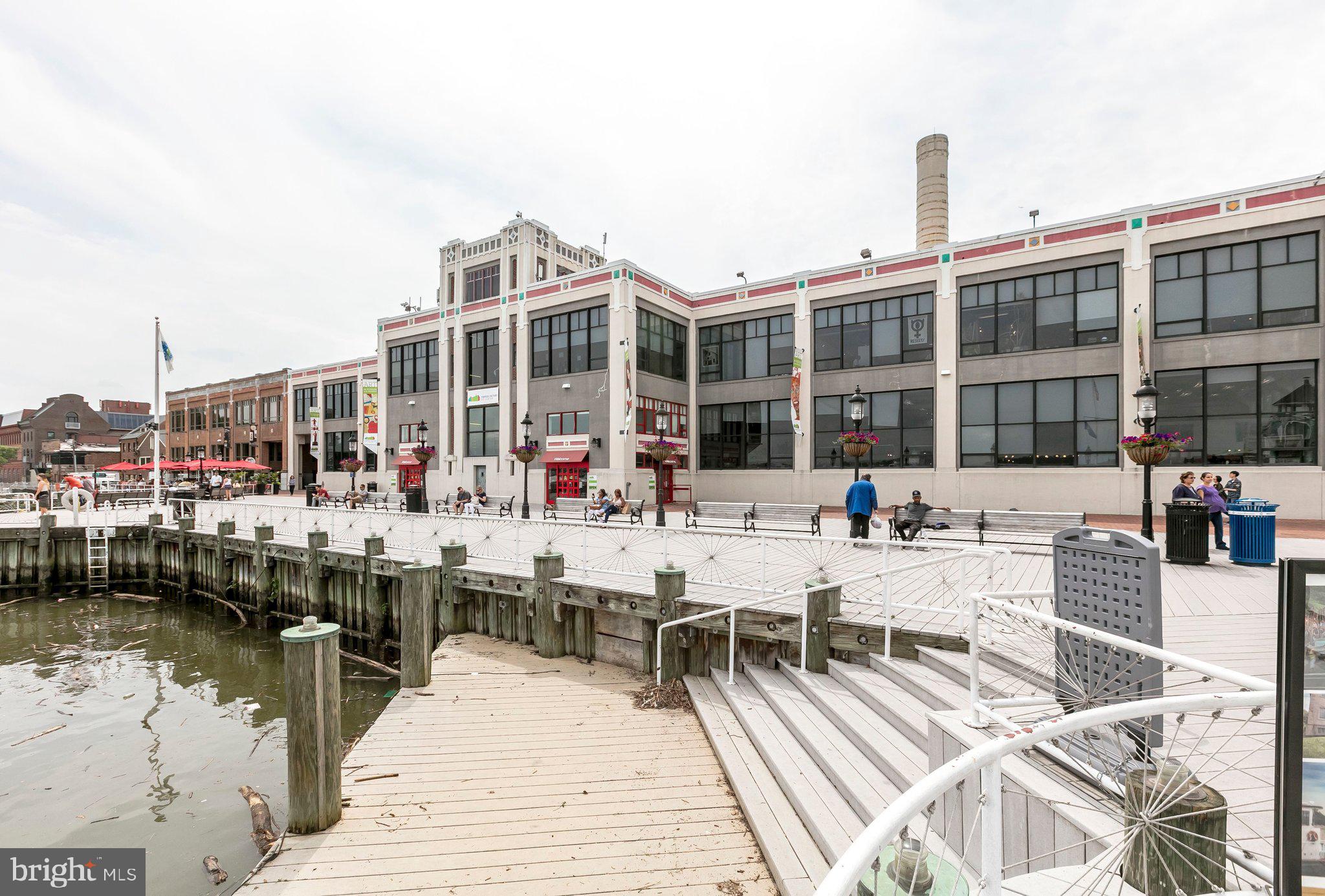 COLLINGWOOD ON THE POTOMAC - Residential