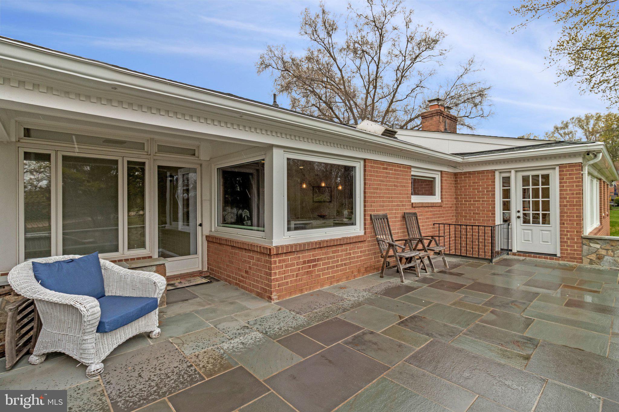 COLLINGWOOD ON THE POTOMAC - Residential