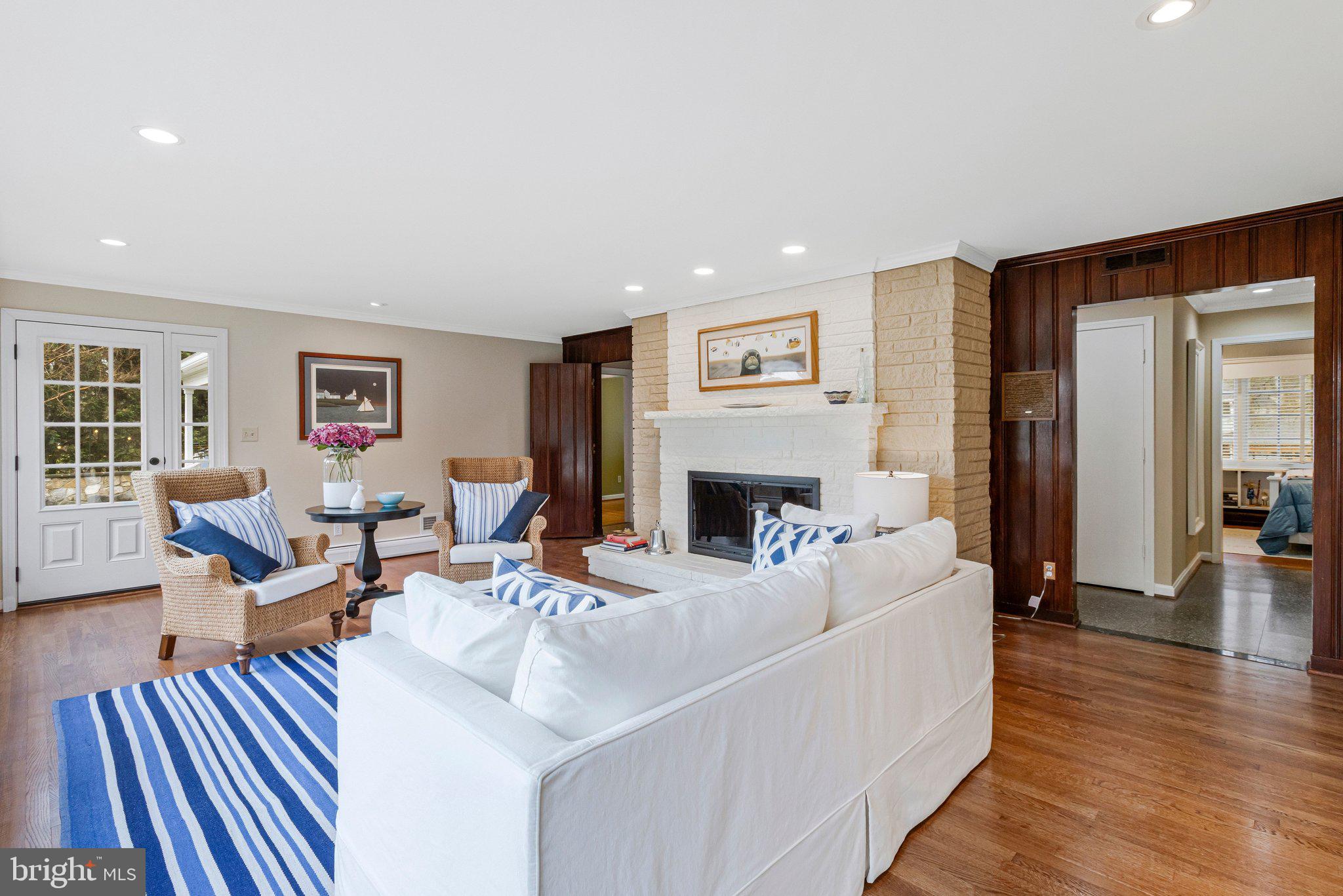 COLLINGWOOD ON THE POTOMAC - Residential
