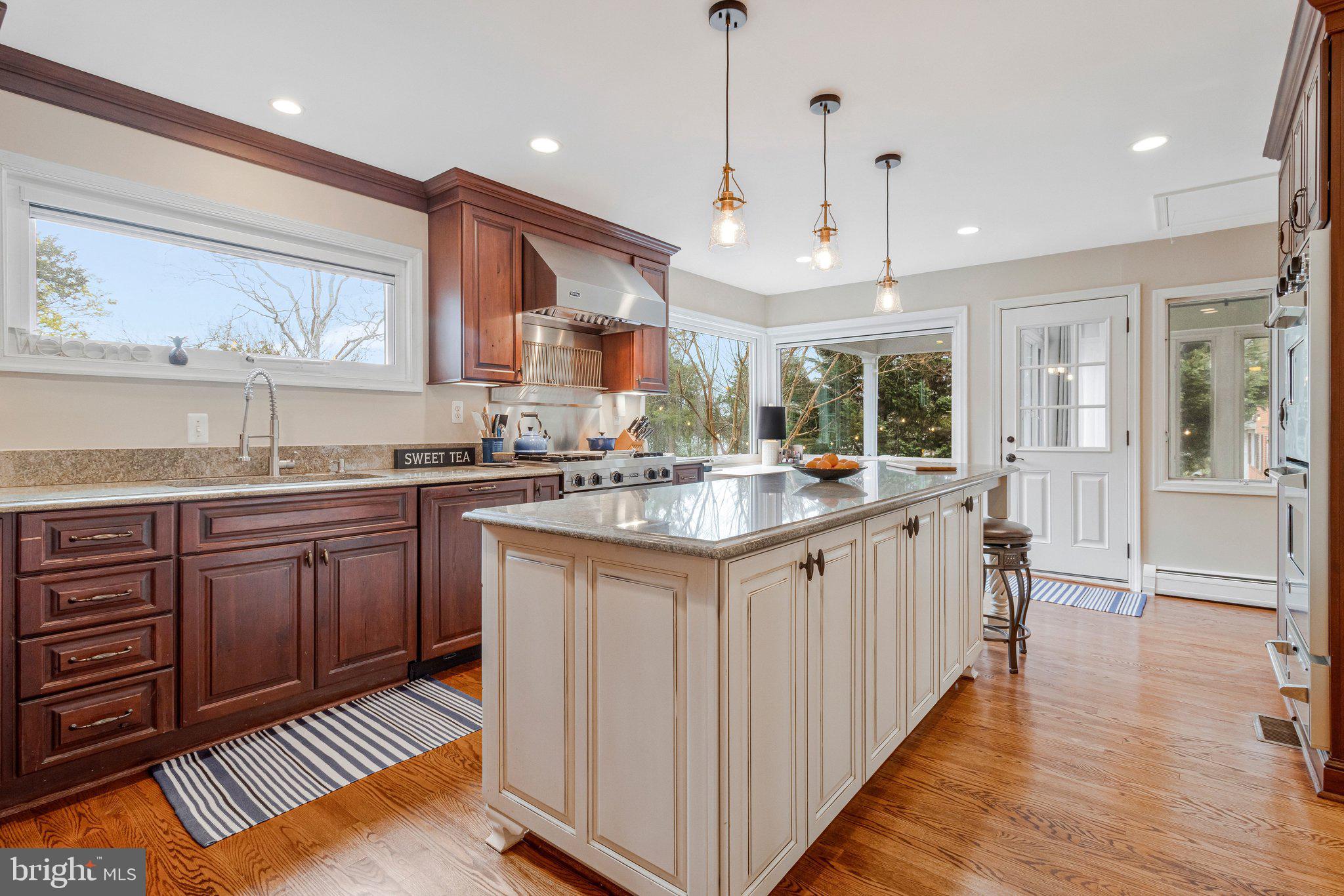 COLLINGWOOD ON THE POTOMAC - Residential