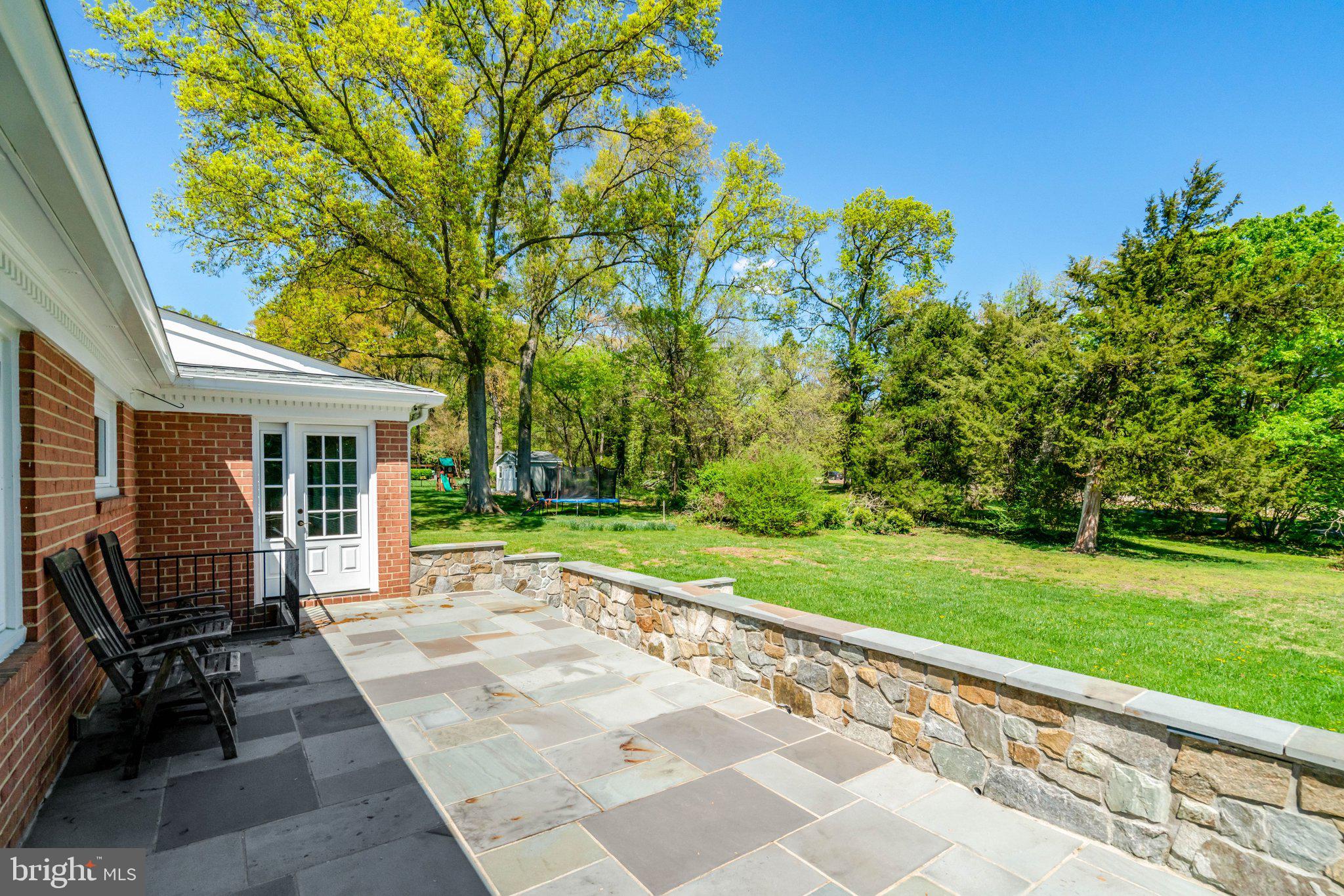 COLLINGWOOD ON THE POTOMAC - Residential