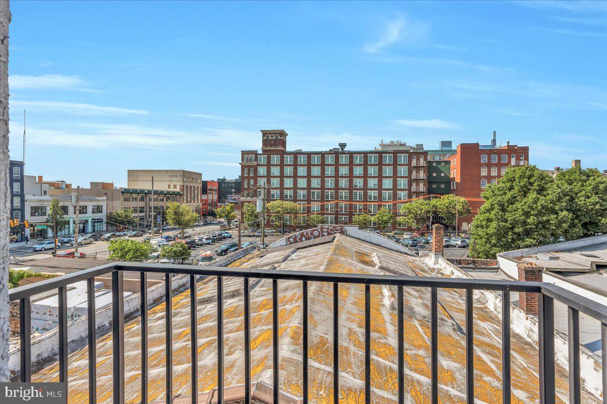 FAIRMOUNT - Residential Lease