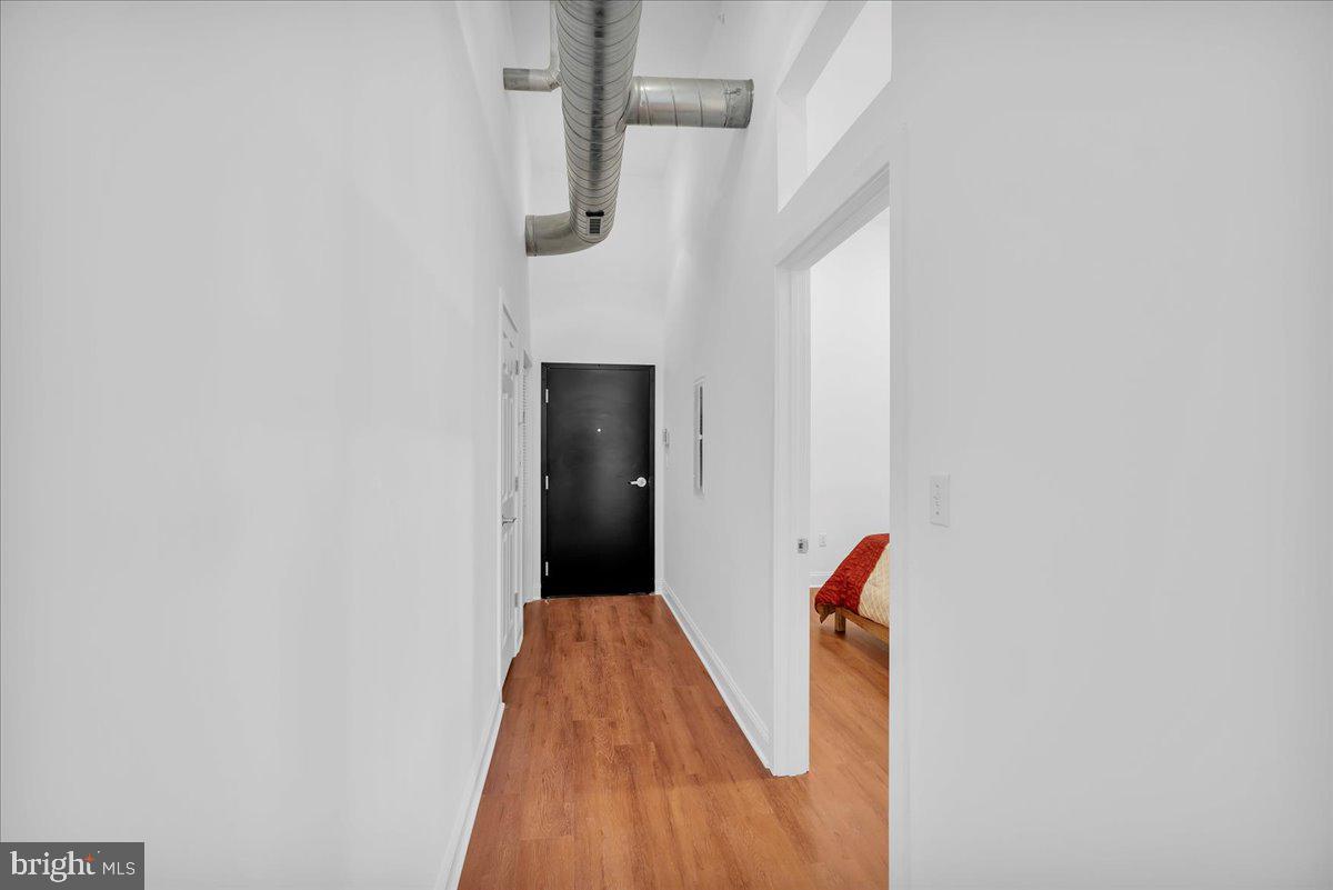 FAIRMOUNT - Residential Lease