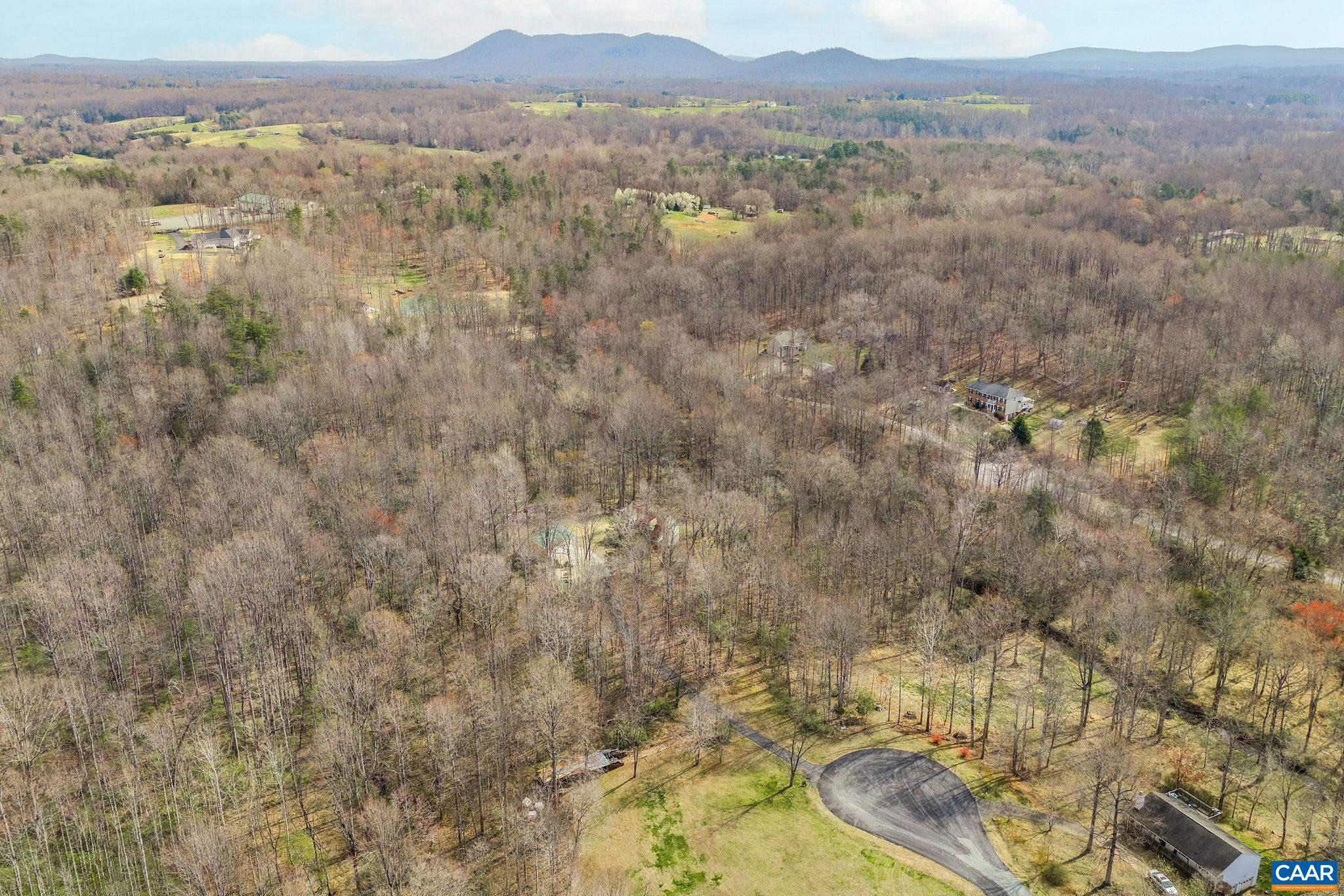 FOXRIDGE - Residential