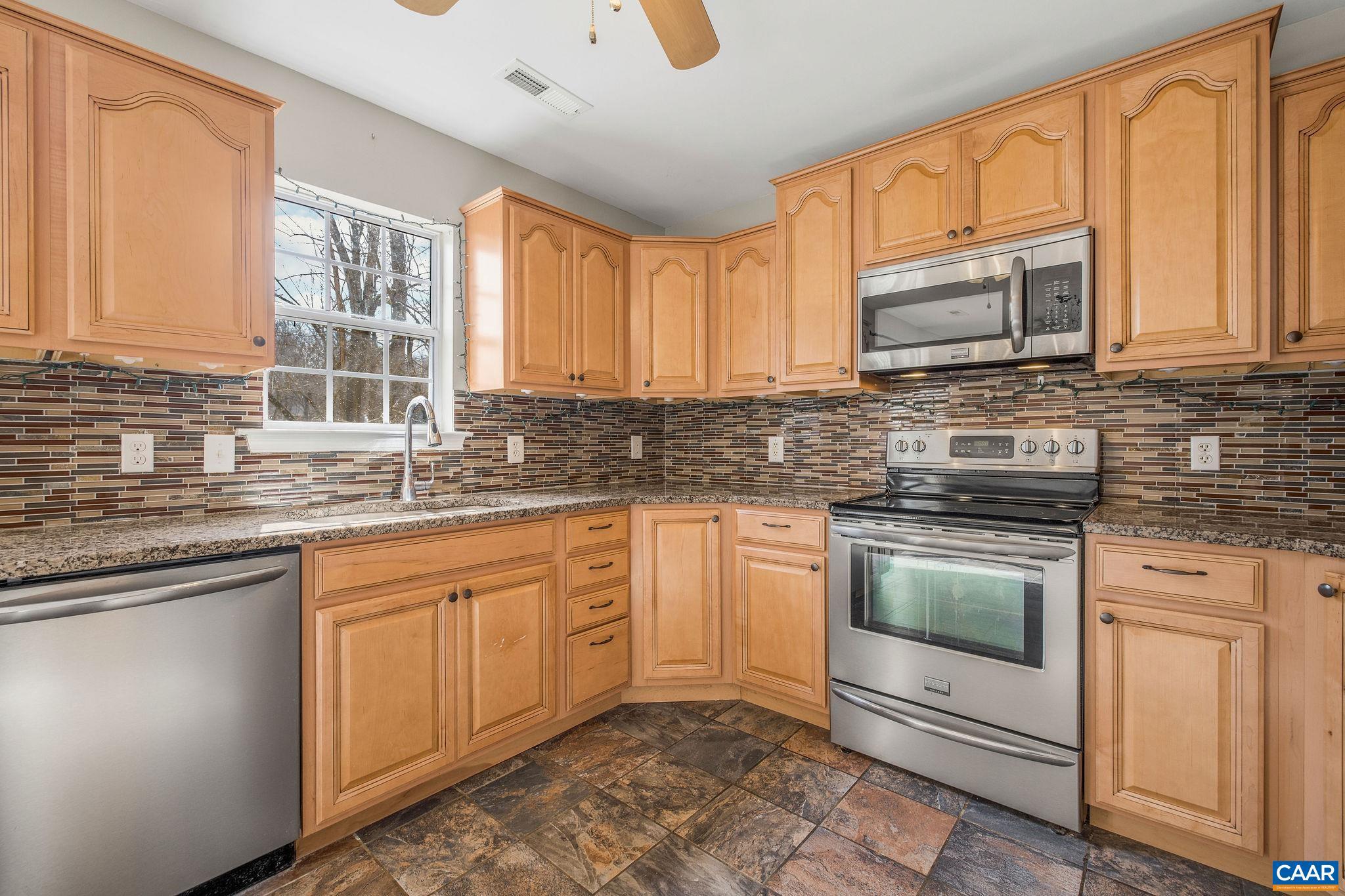 FOXRIDGE - Residential