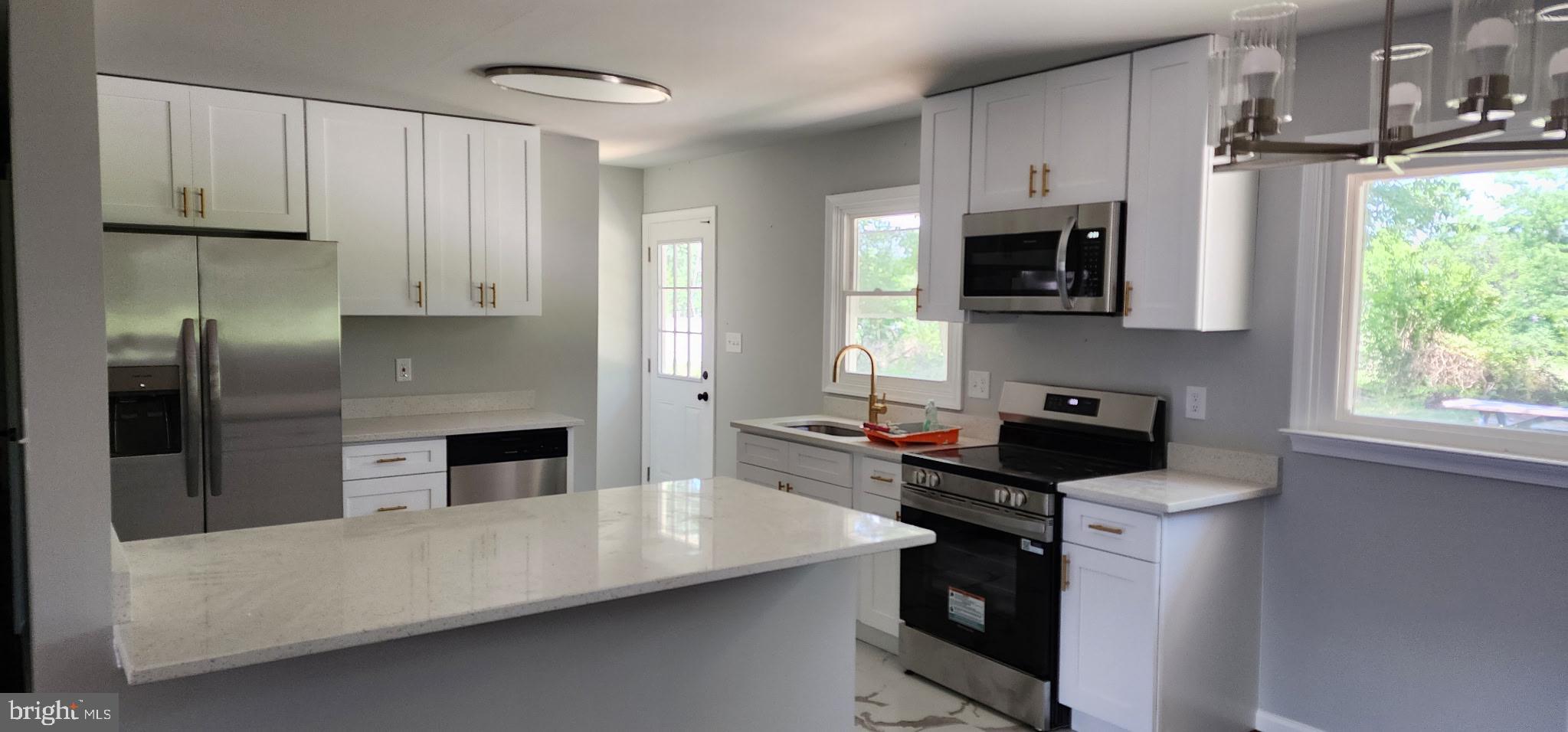 BROOKLYN PARK - Residential