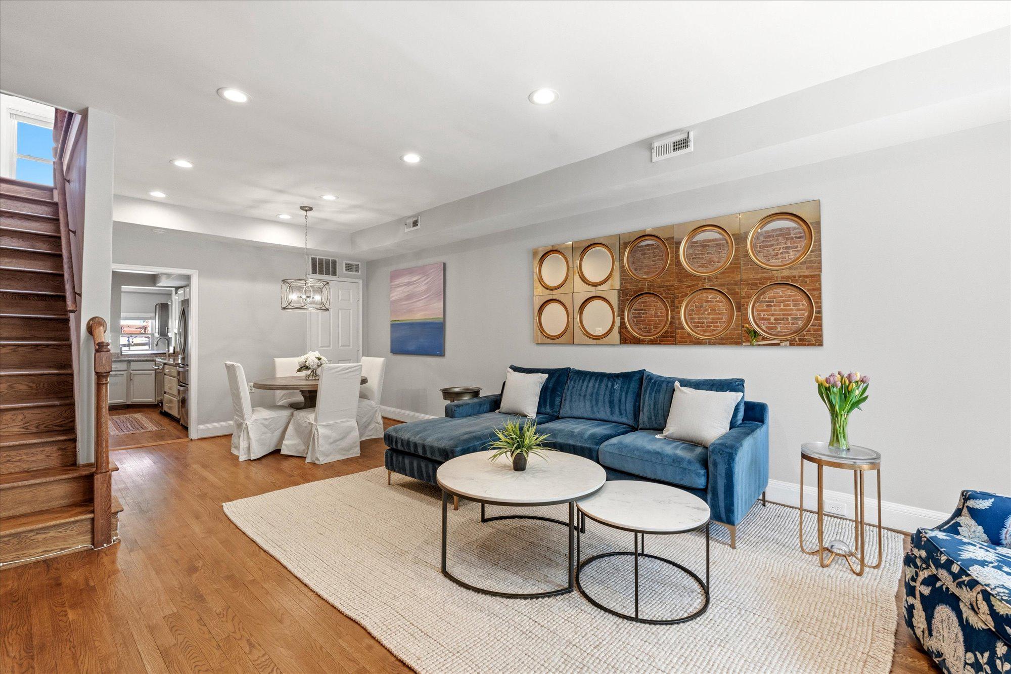 1230 DUNCAN PLACE NE