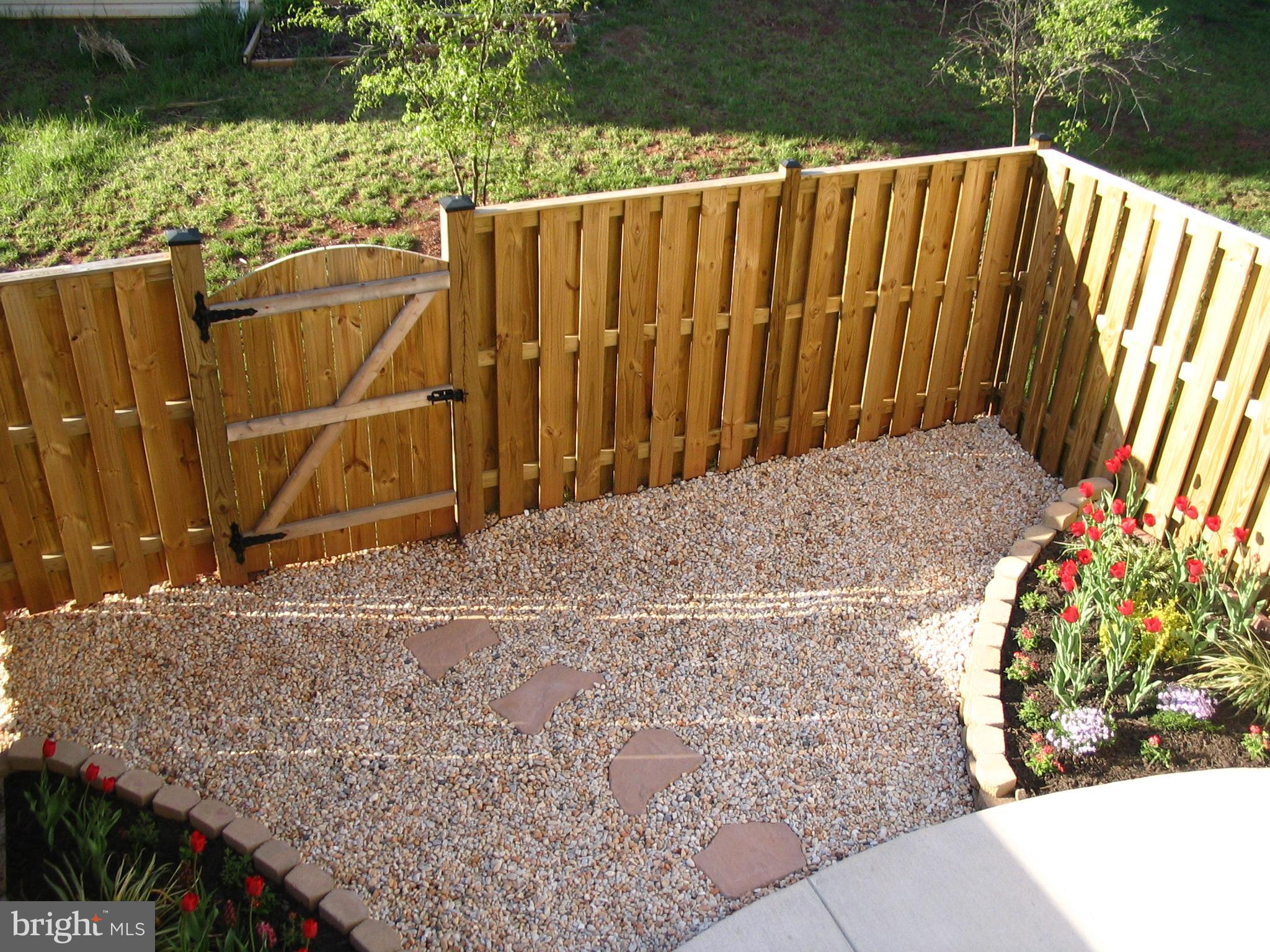 JEFFERSON VILLAGE TH - Residential Lease