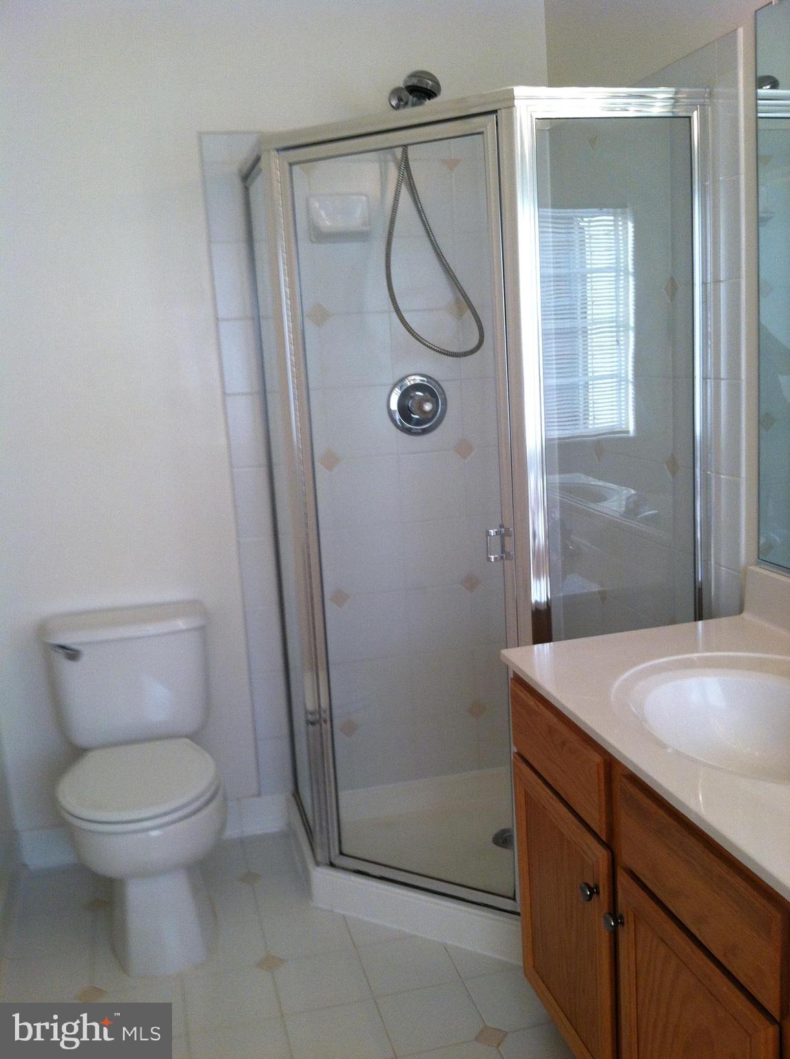 JEFFERSON VILLAGE TH - Residential Lease