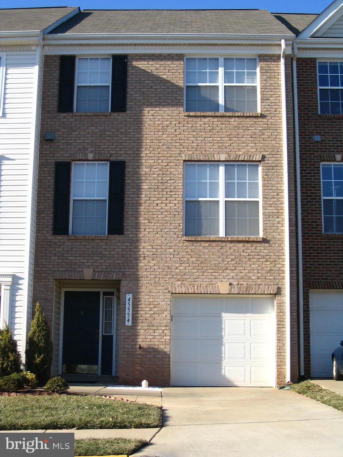 JEFFERSON VILLAGE TH - Residential Lease