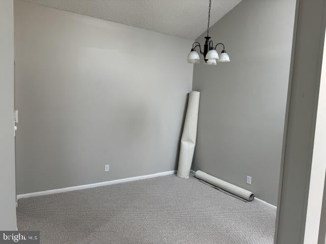 213 UXBRIDGE