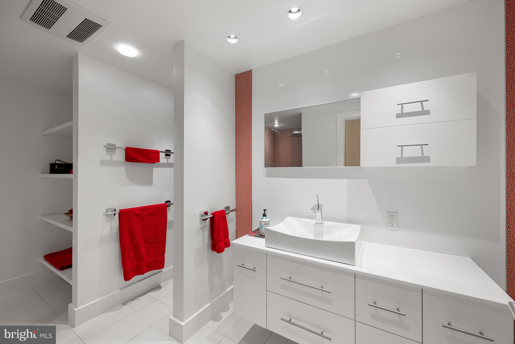 AVENEL - Residential