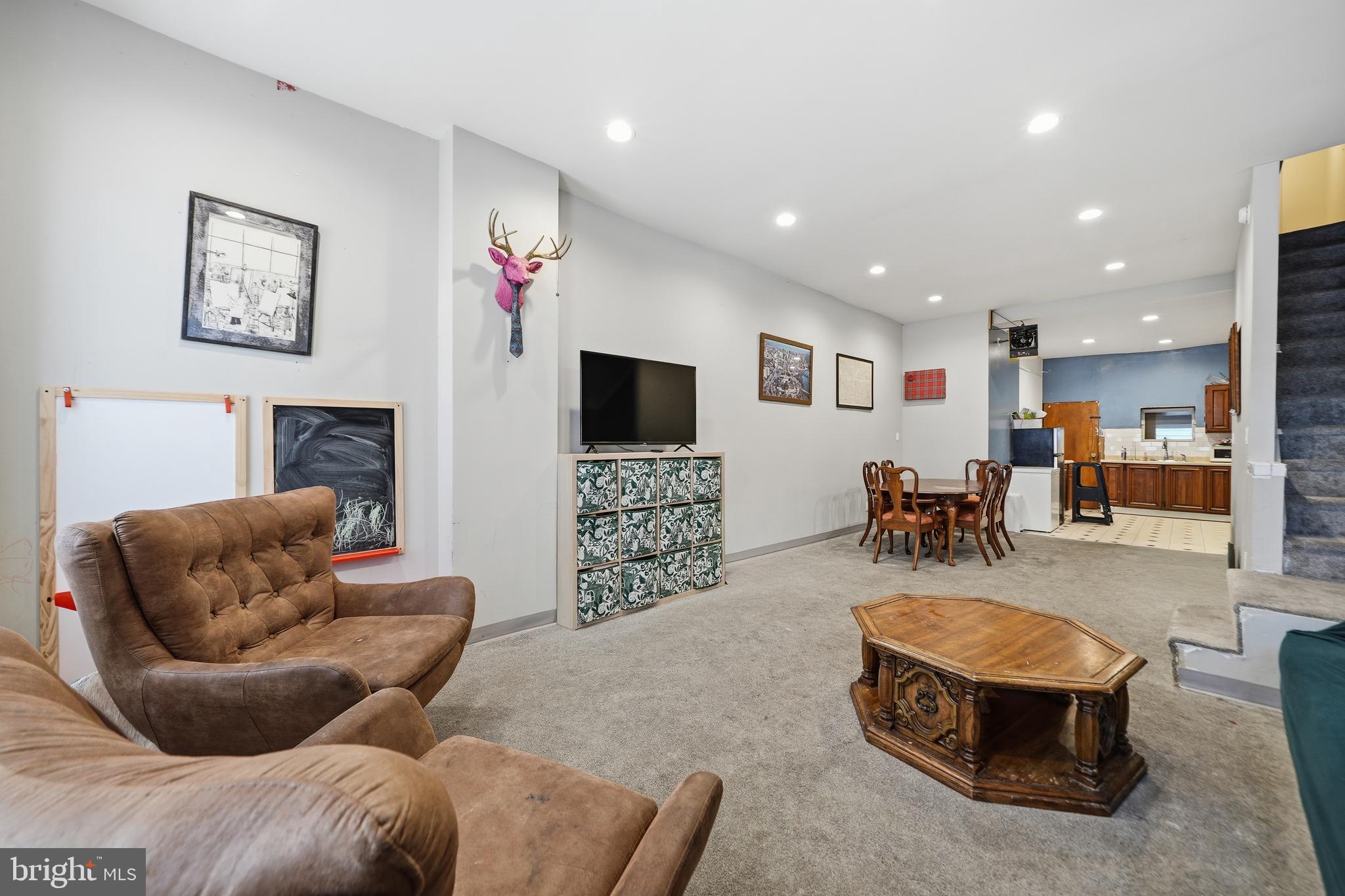 FRANCISVILLE - Residential