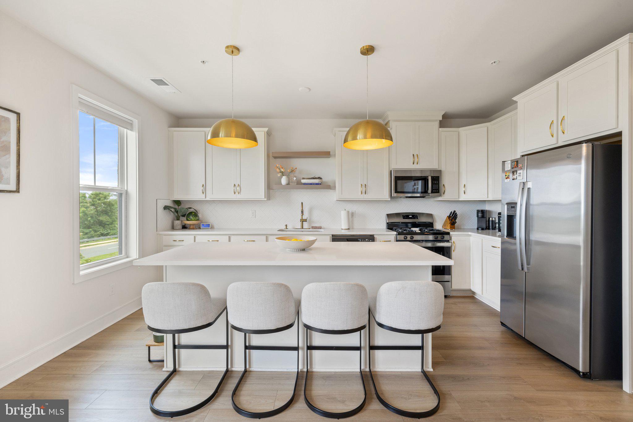 20775 LAMLASH TERRACE
