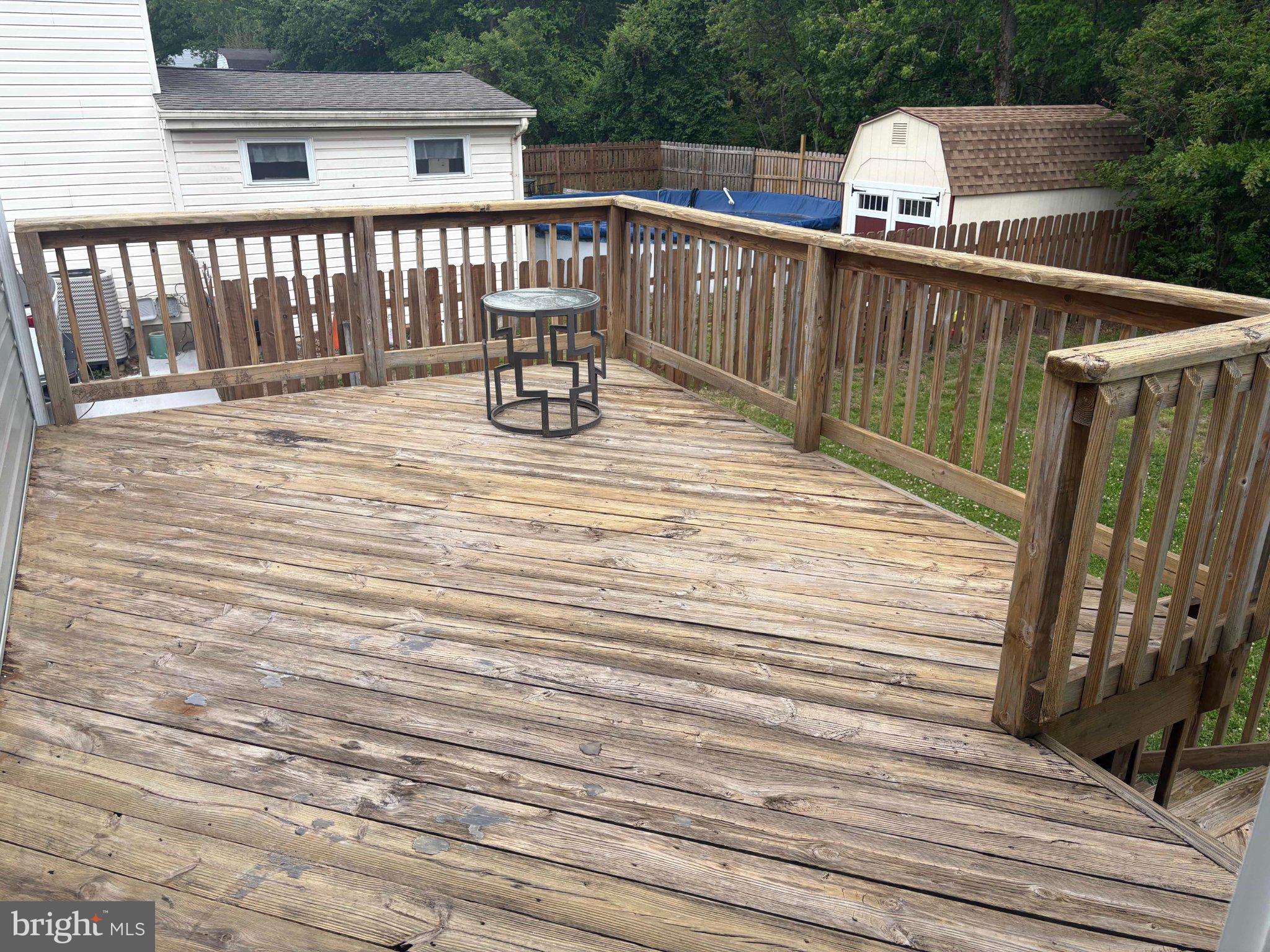 HARMANS WOODS - Residential