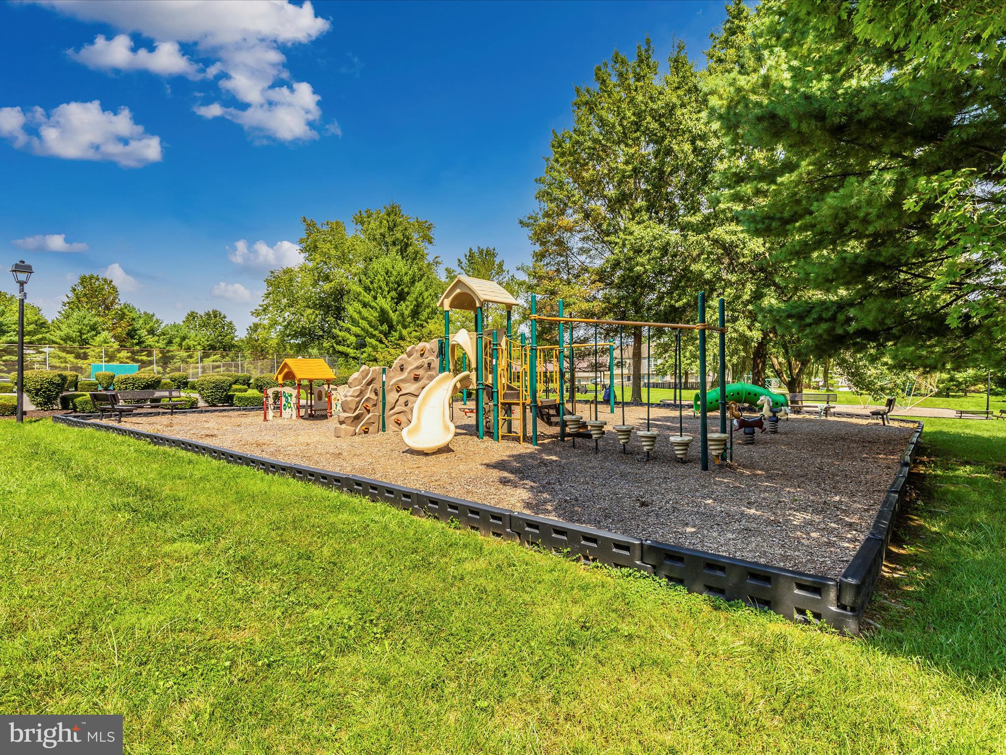 NEW MARKET WEST - Residential