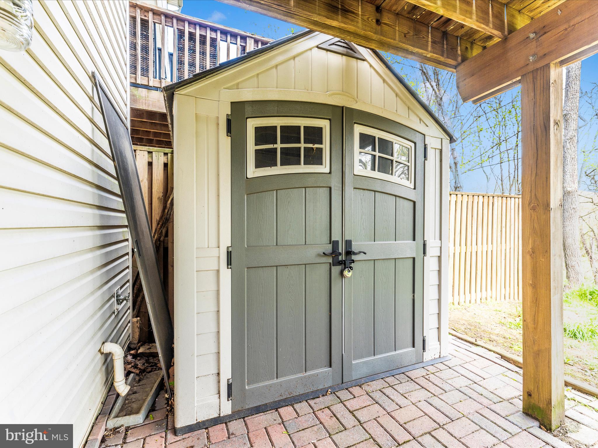 NEW MARKET WEST - Residential