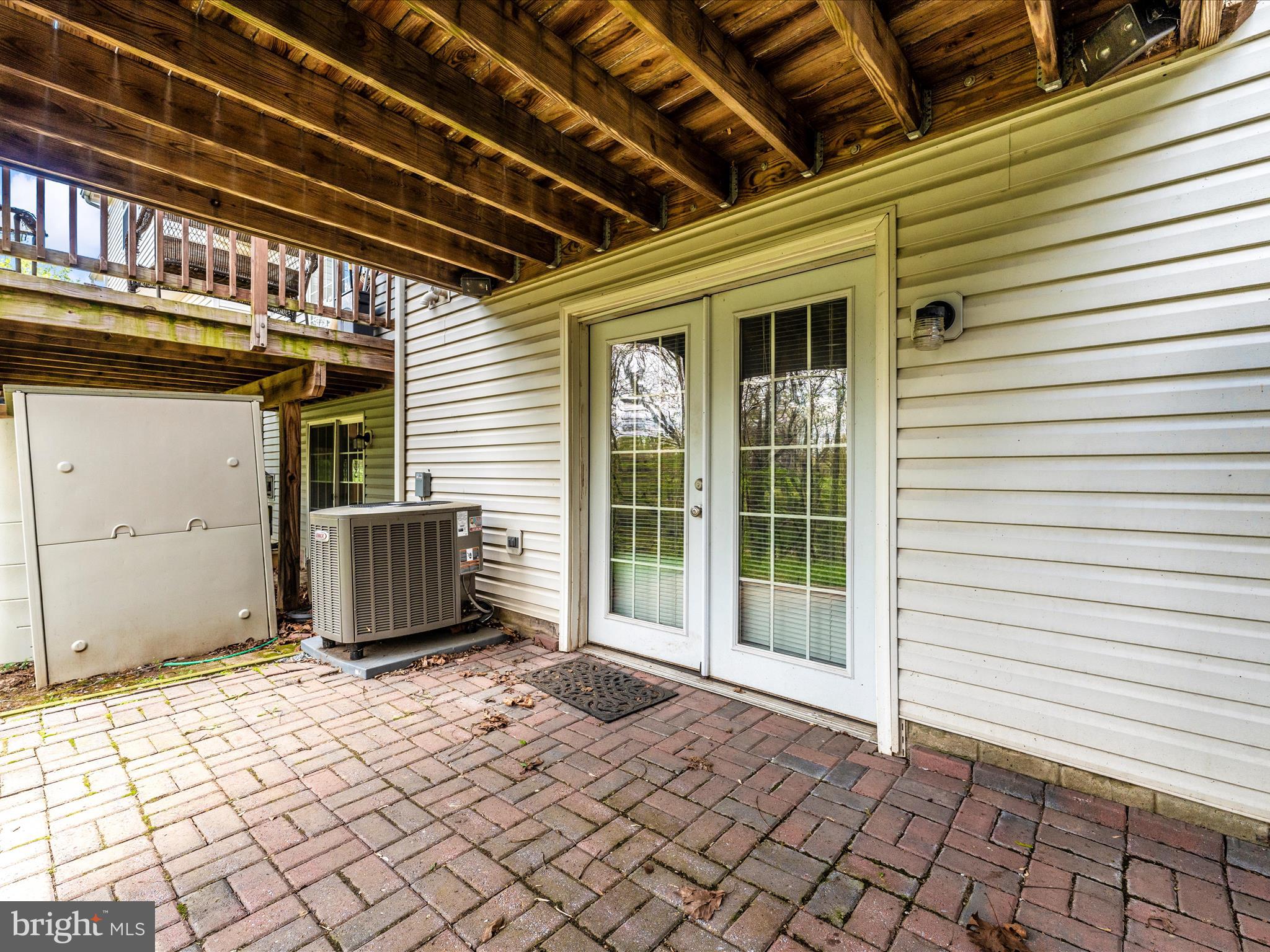 NEW MARKET WEST - Residential