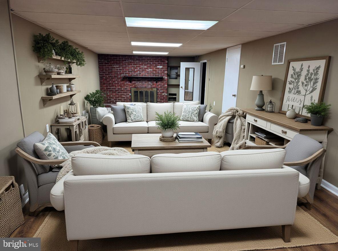 GOOD LUCK ESTATES - Residential