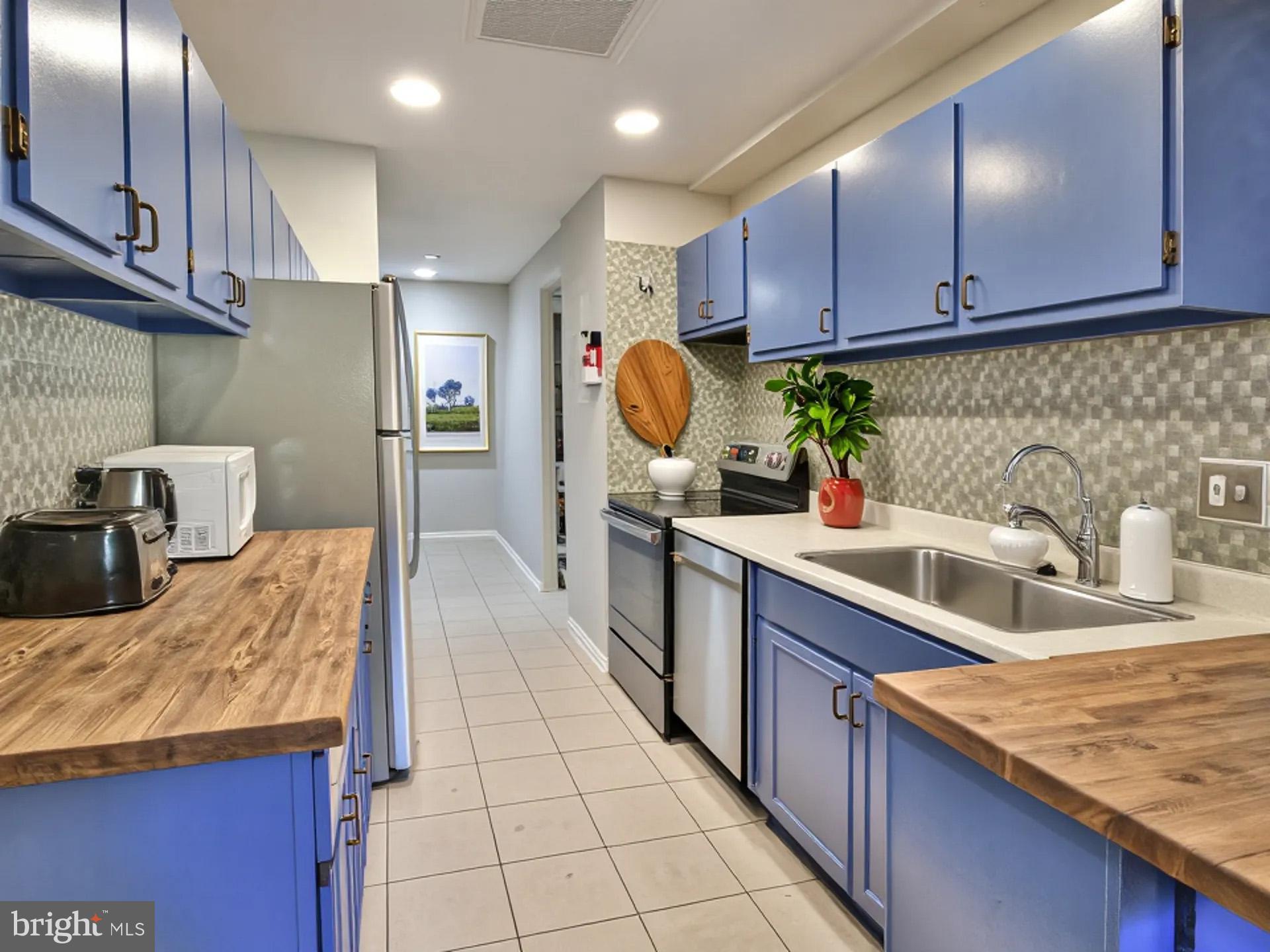 VILLA RIDGE SEC 3 CODM - Residential