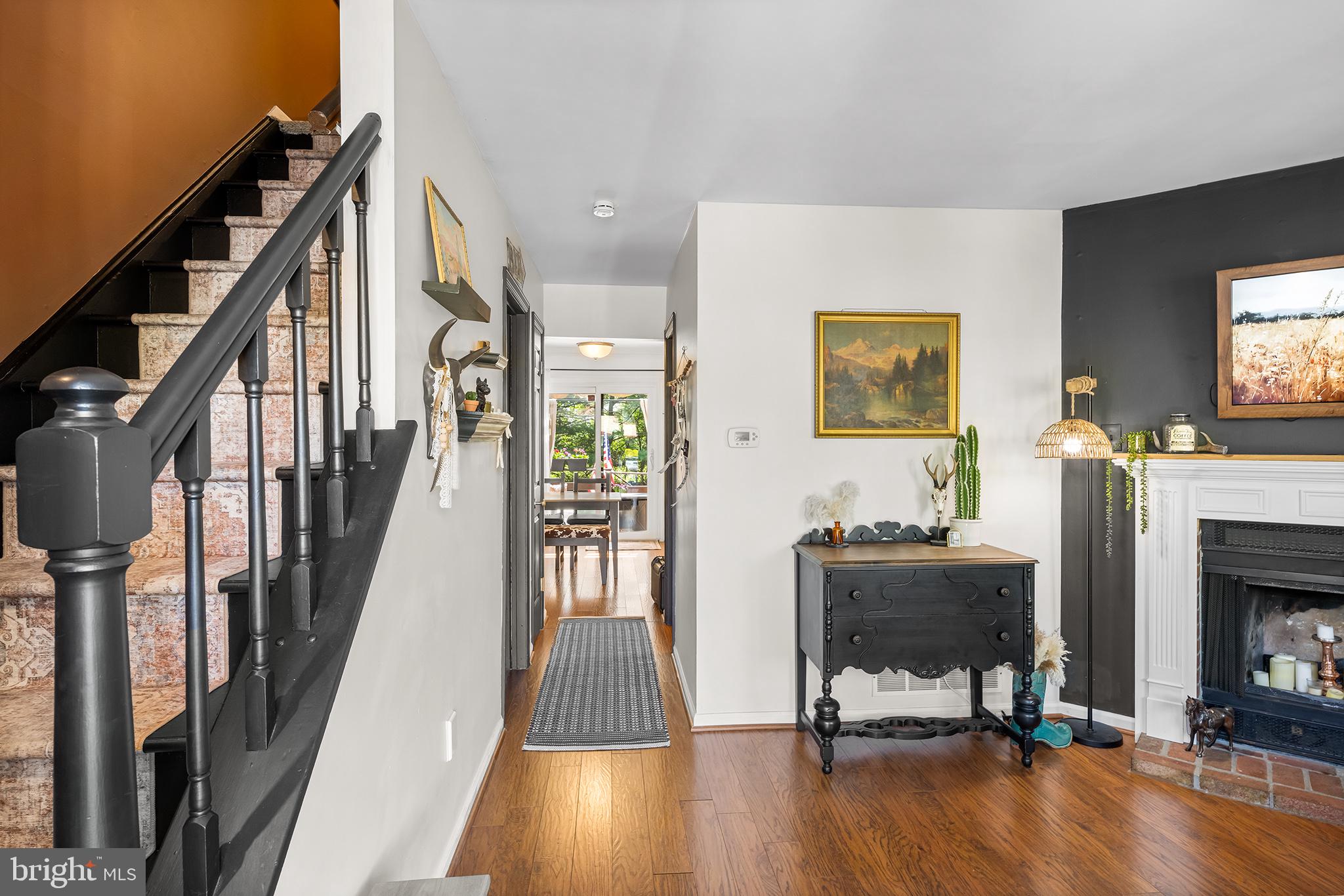 MONTGOMERY GLEN - Residential