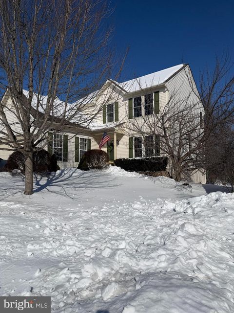 4525 DEEP GLEN WAY DOYLESTOWN PA 18902