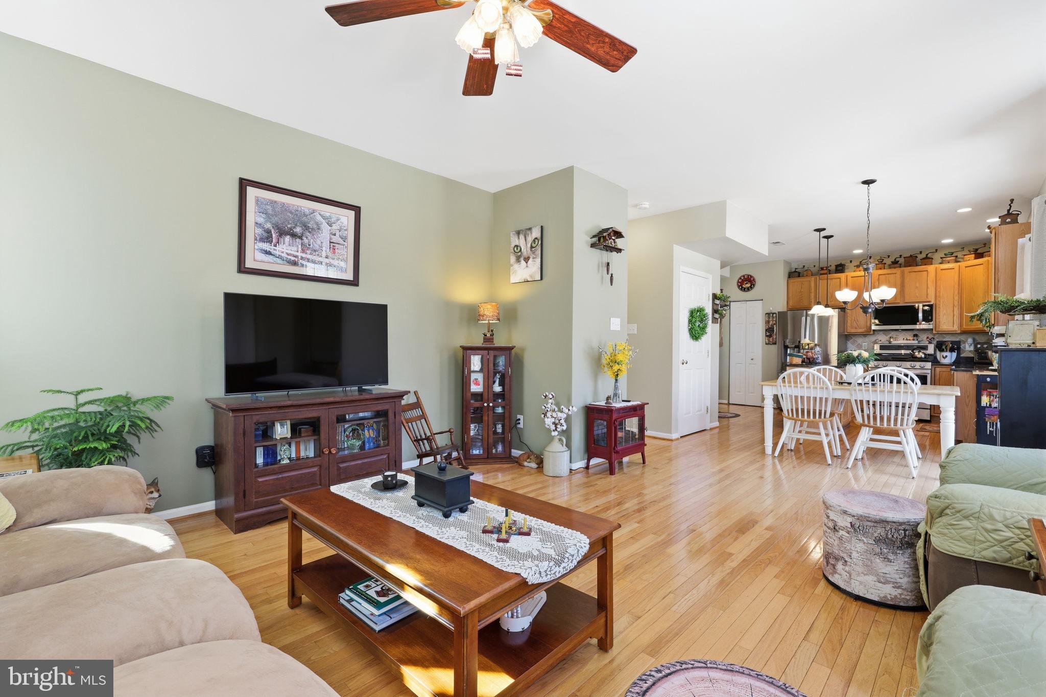 SUMMER HILL - Residential