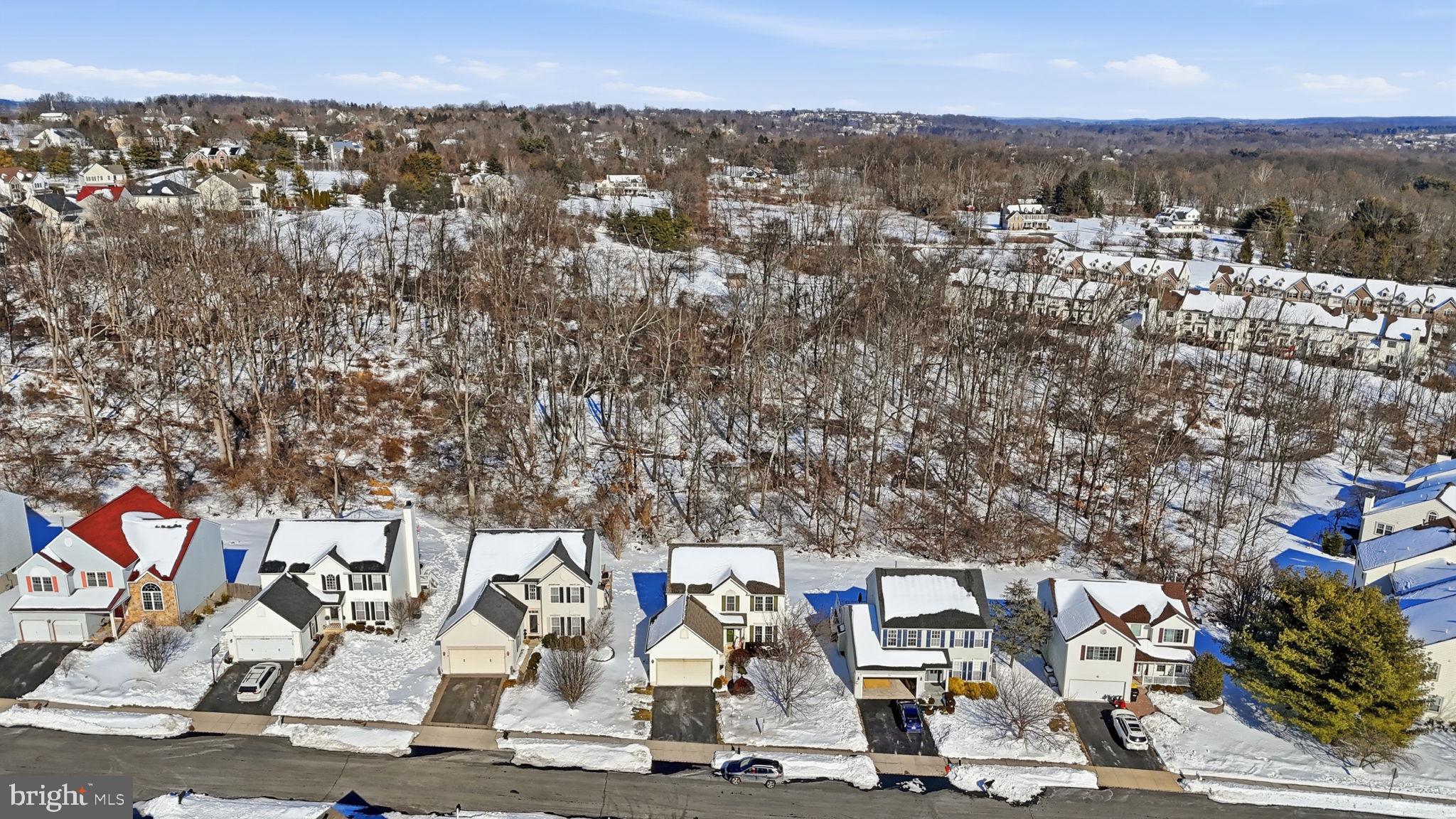 SUMMER HILL - Residential