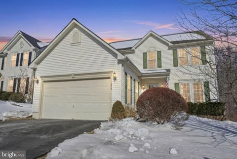 4525 DEEP GLEN WAY DOYLESTOWN PA 18902