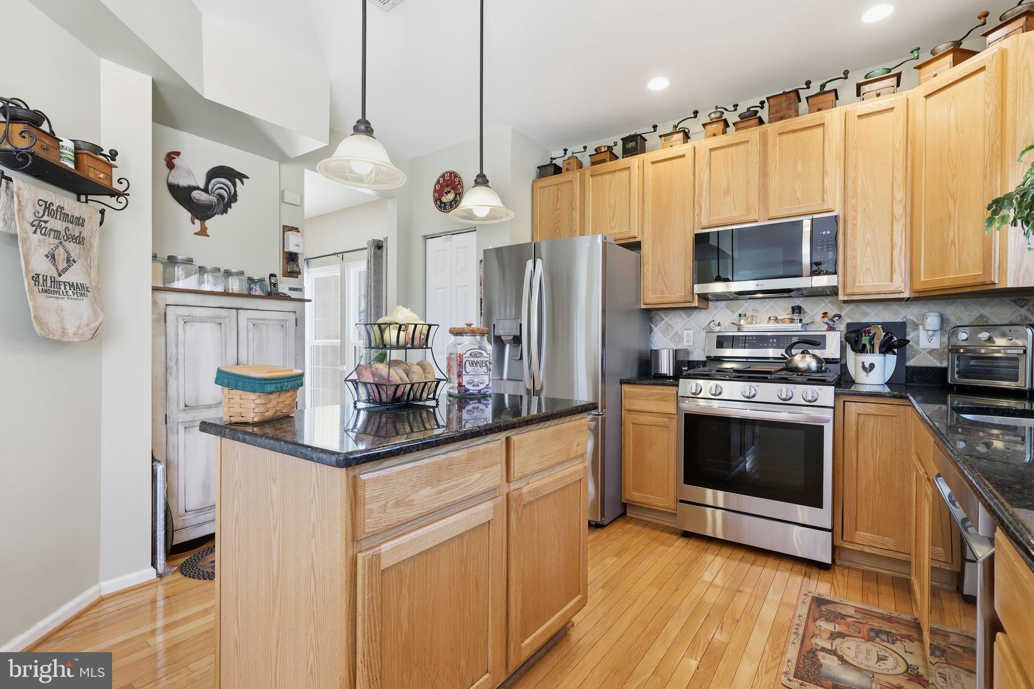 SUMMER HILL - Residential