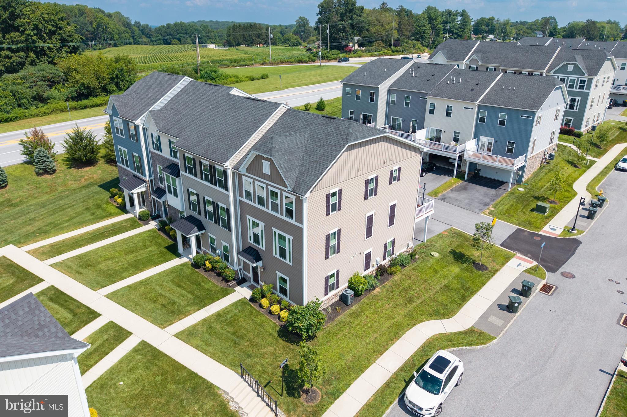 STARGAZER VILLAGE - Residential