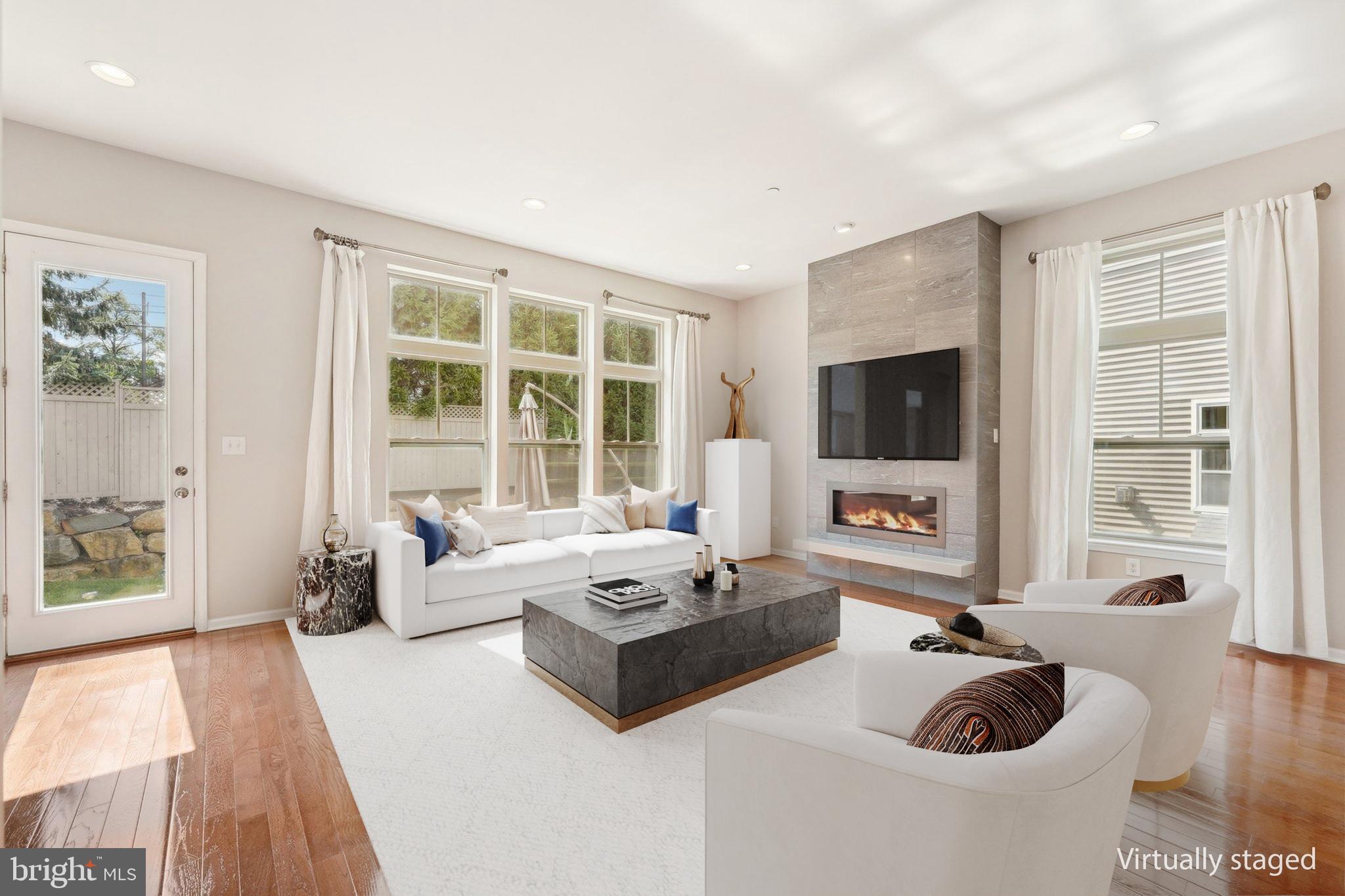 PAOLI WALK - Residential