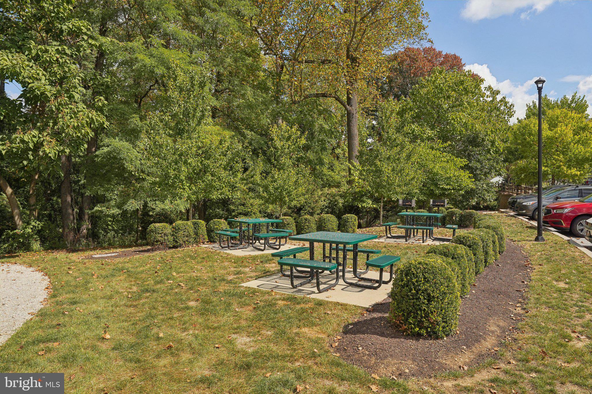 PAOLI WALK - Residential