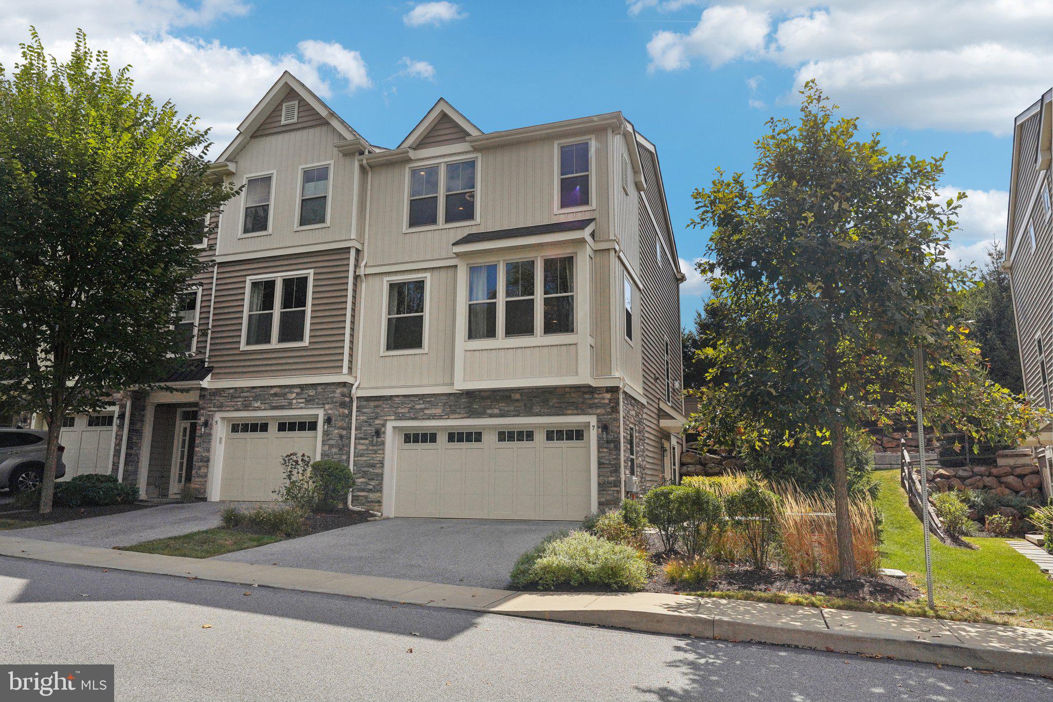 PAOLI WALK - Residential