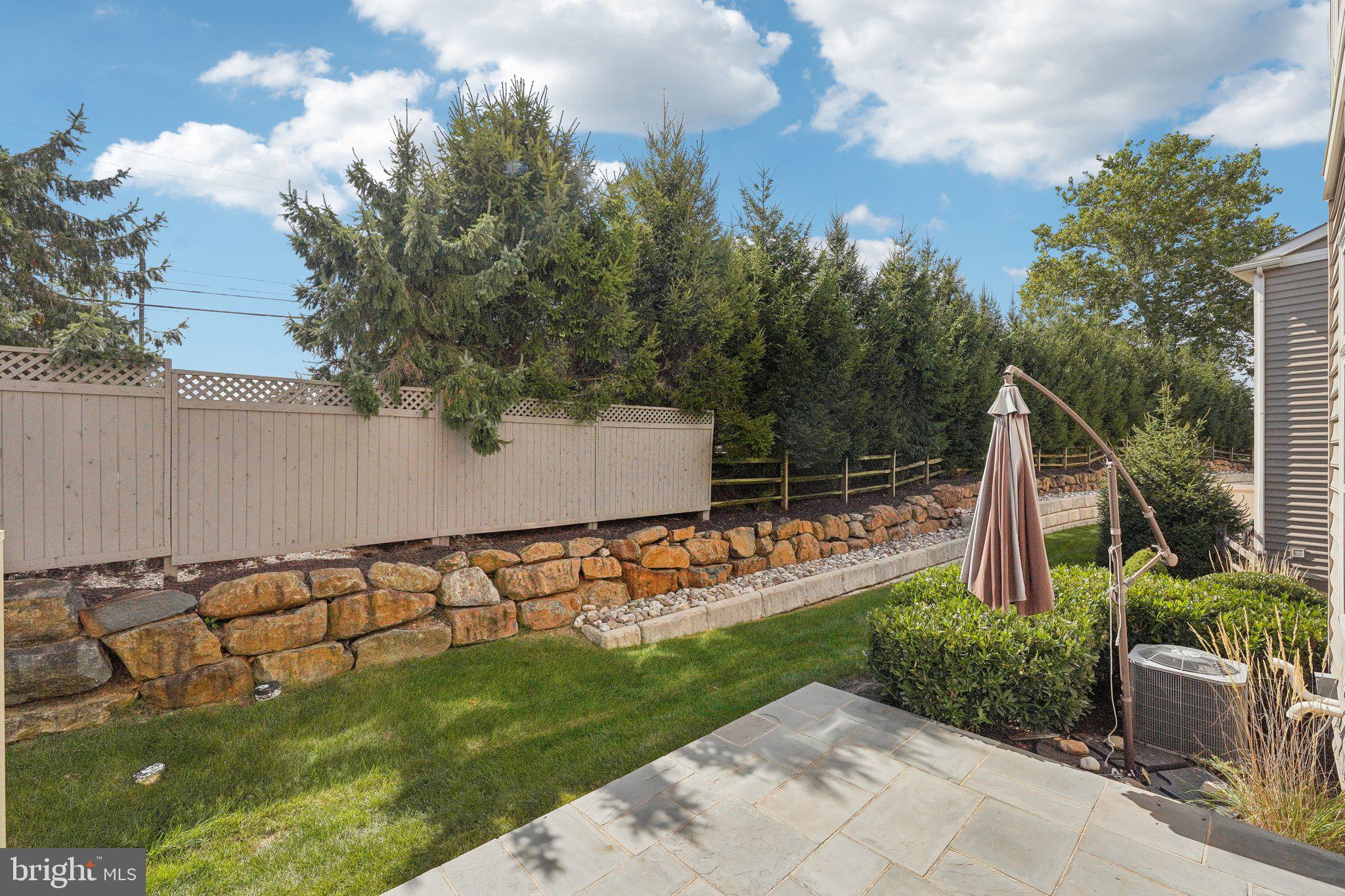 PAOLI WALK - Residential