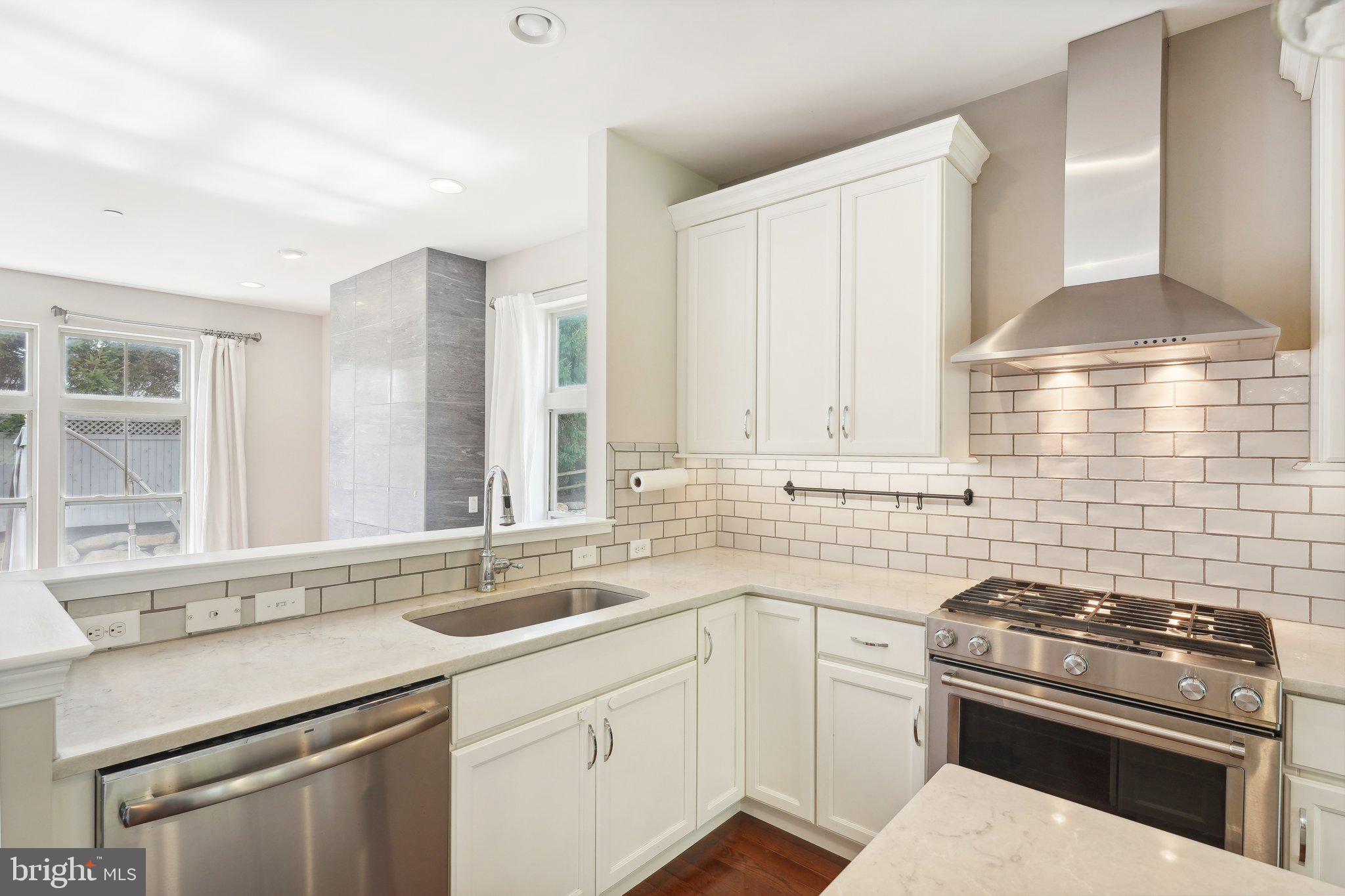 PAOLI WALK - Residential