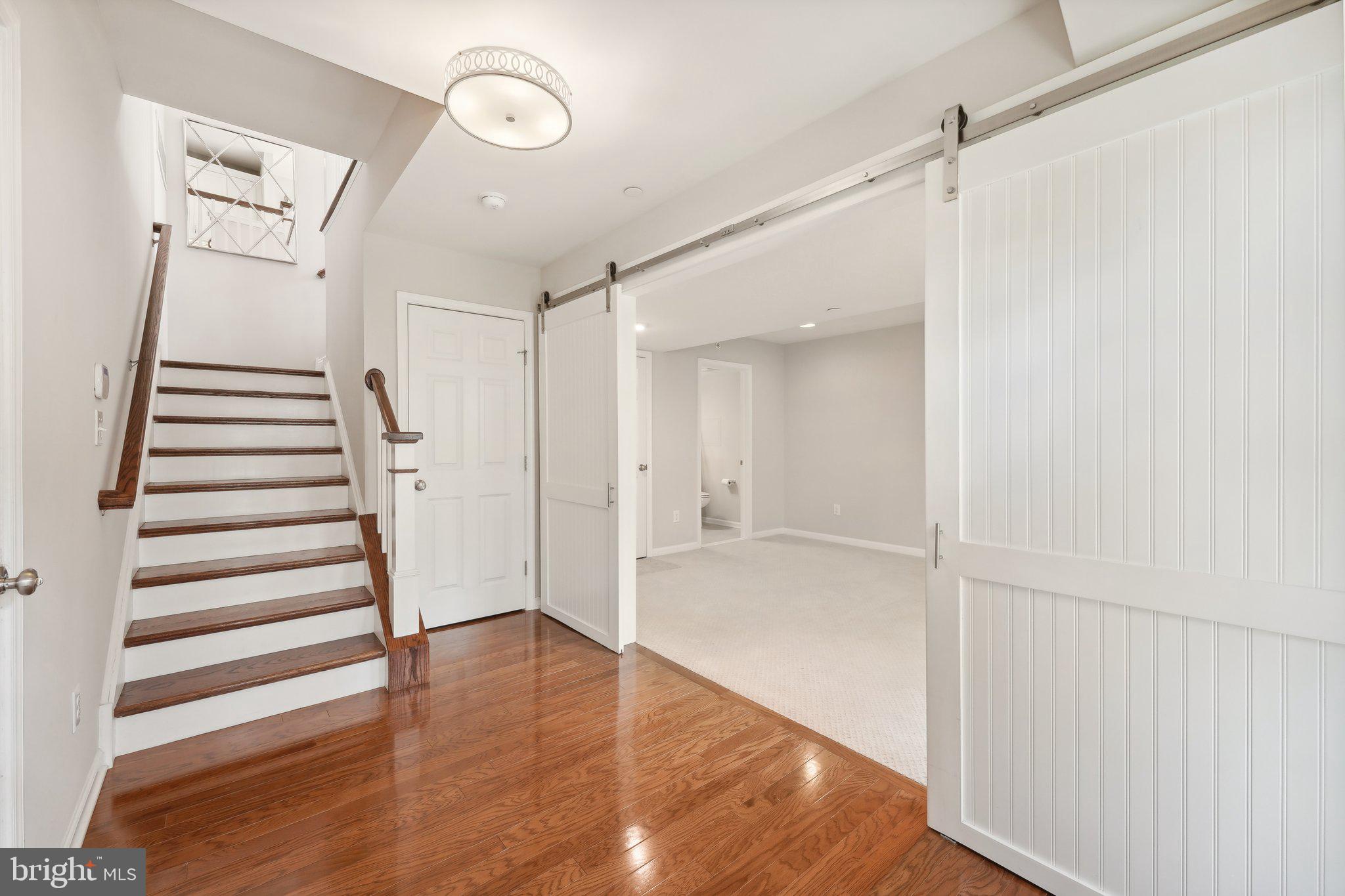 PAOLI WALK - Residential