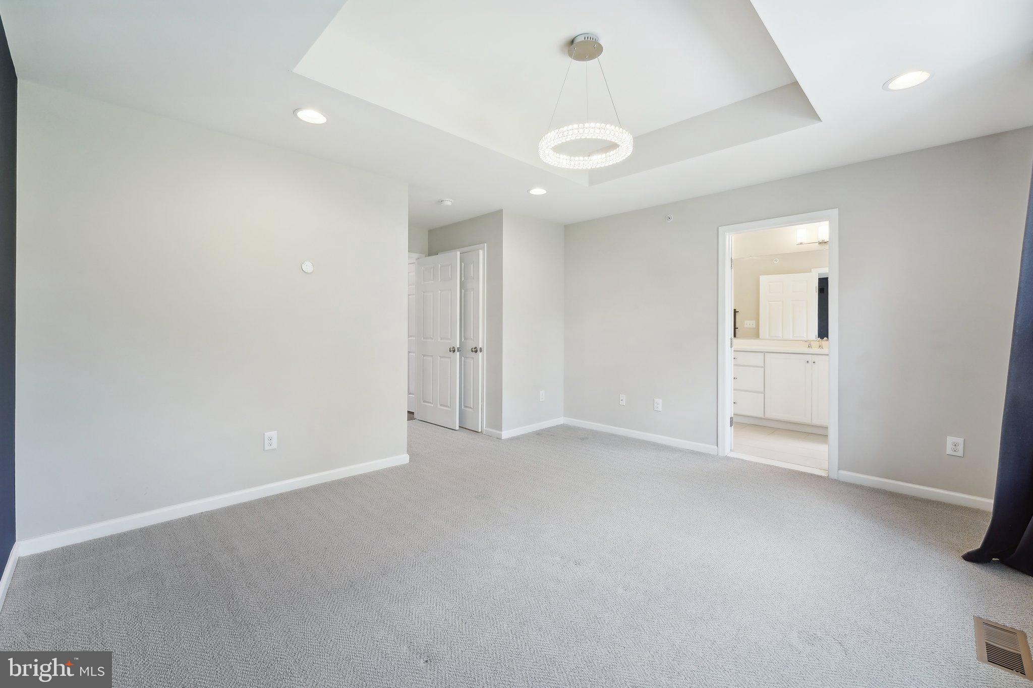 PAOLI WALK - Residential