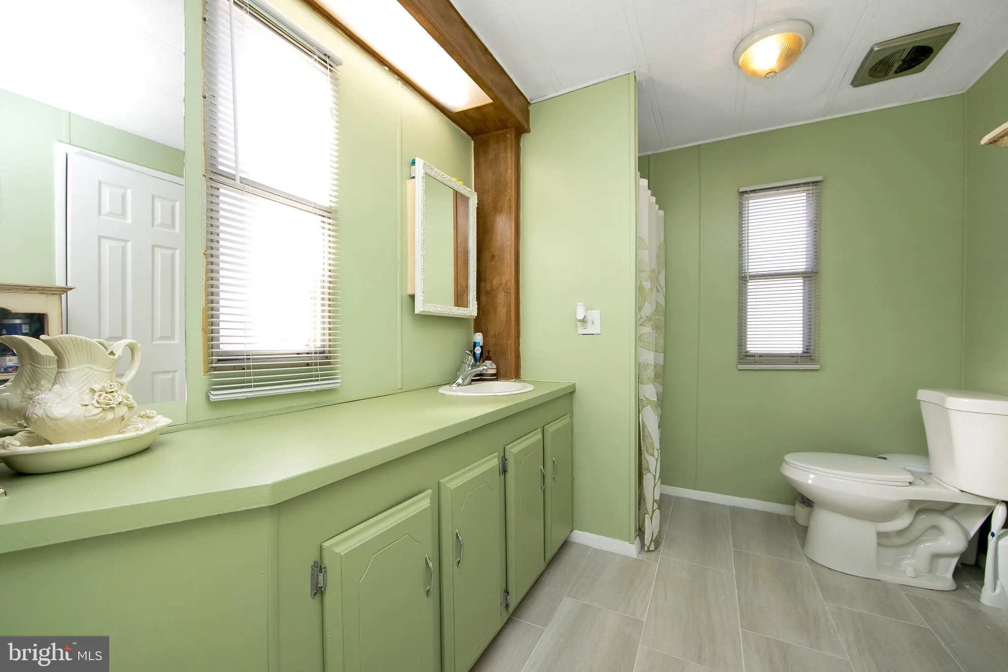 Pittsgrove, New Jersey 08318, United States, 3 Bedrooms Bedrooms, ,2 BathroomsBathrooms,Residential,Pending,77016