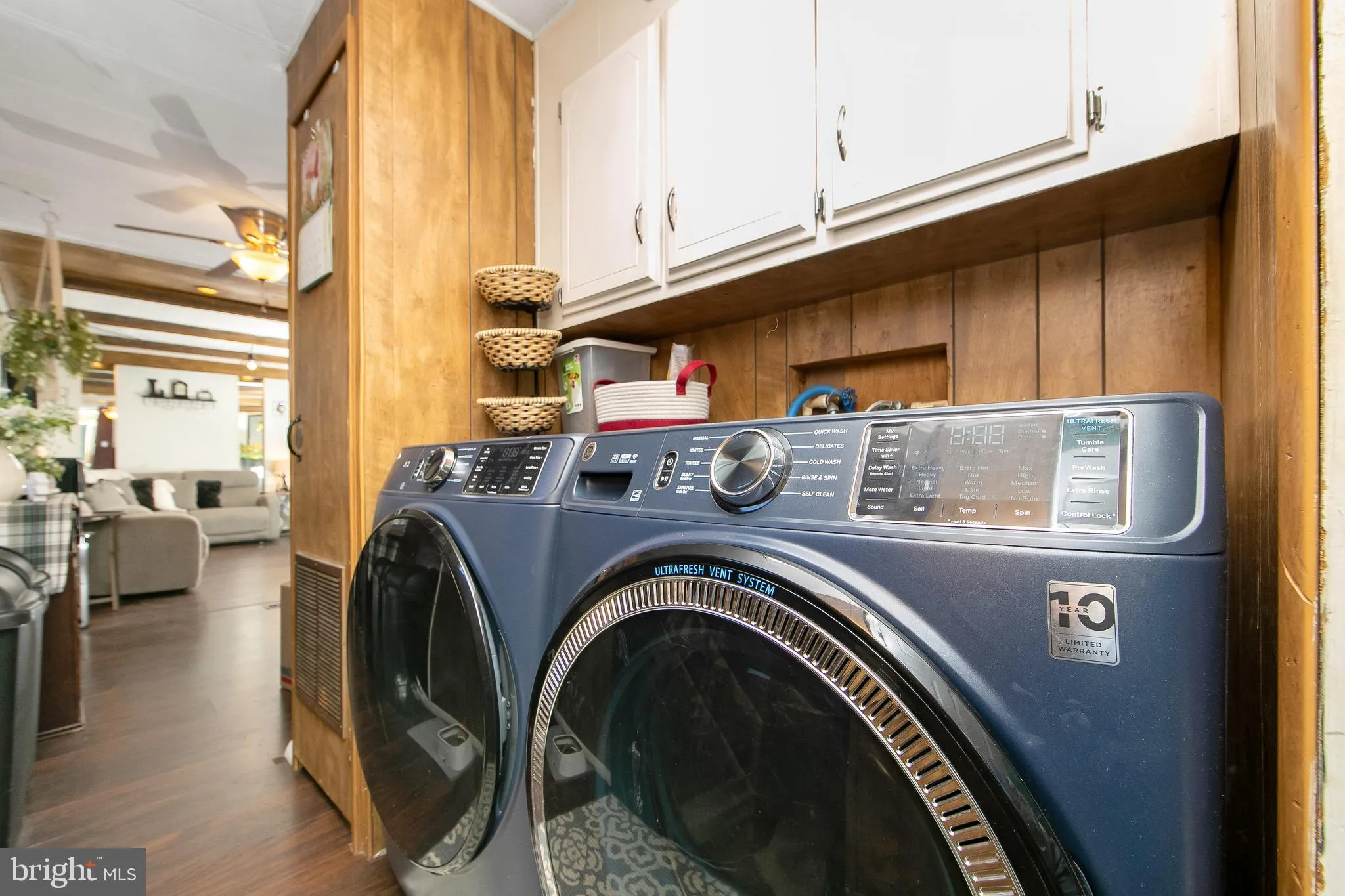 Pittsgrove, New Jersey 08318, United States, 3 Bedrooms Bedrooms, ,2 BathroomsBathrooms,Residential,Pending,77016