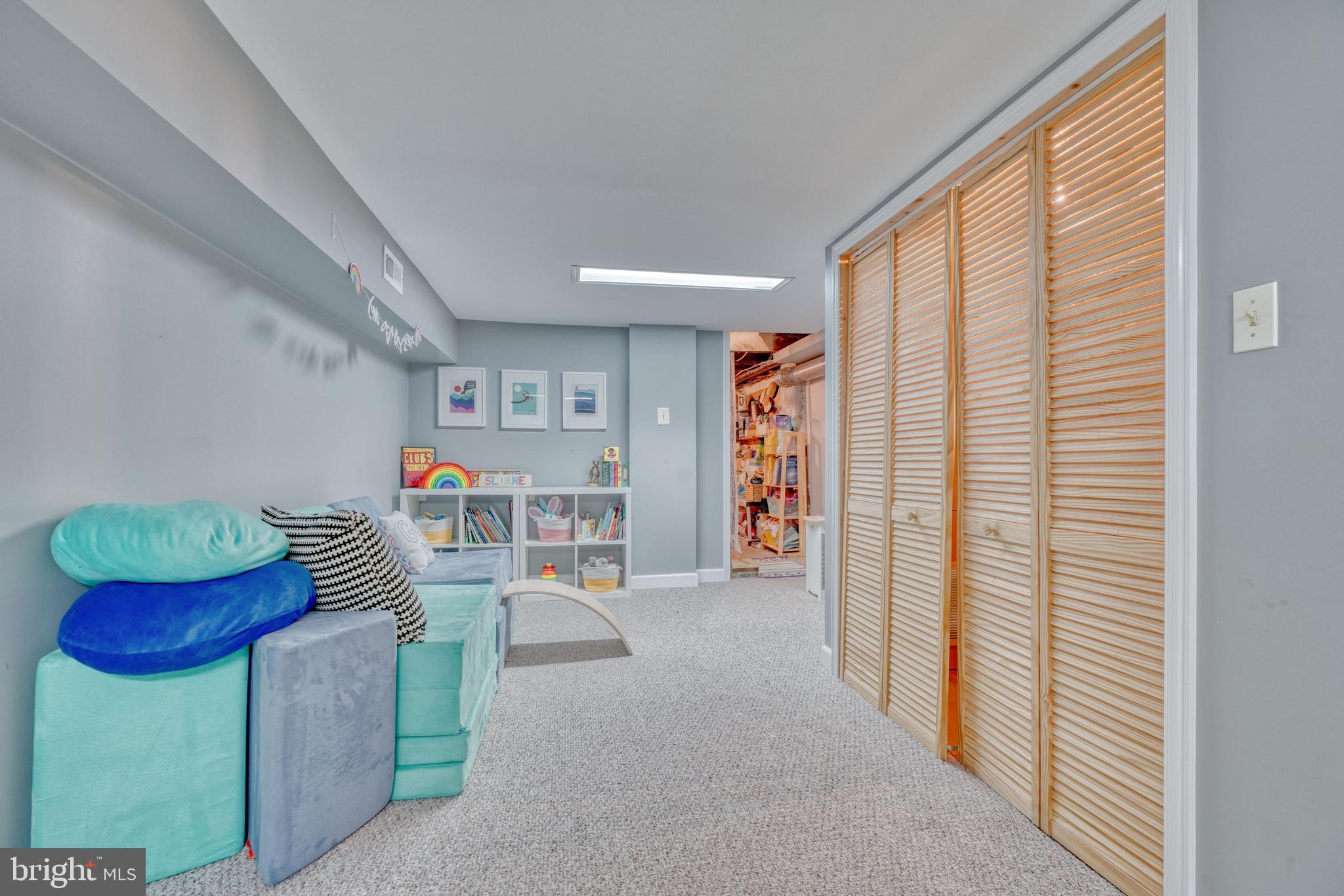 HAMPDEN HISTORIC DISTRICT - Residential