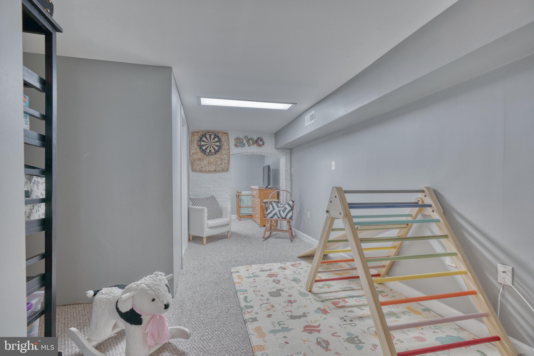 HAMPDEN HISTORIC DISTRICT - Residential