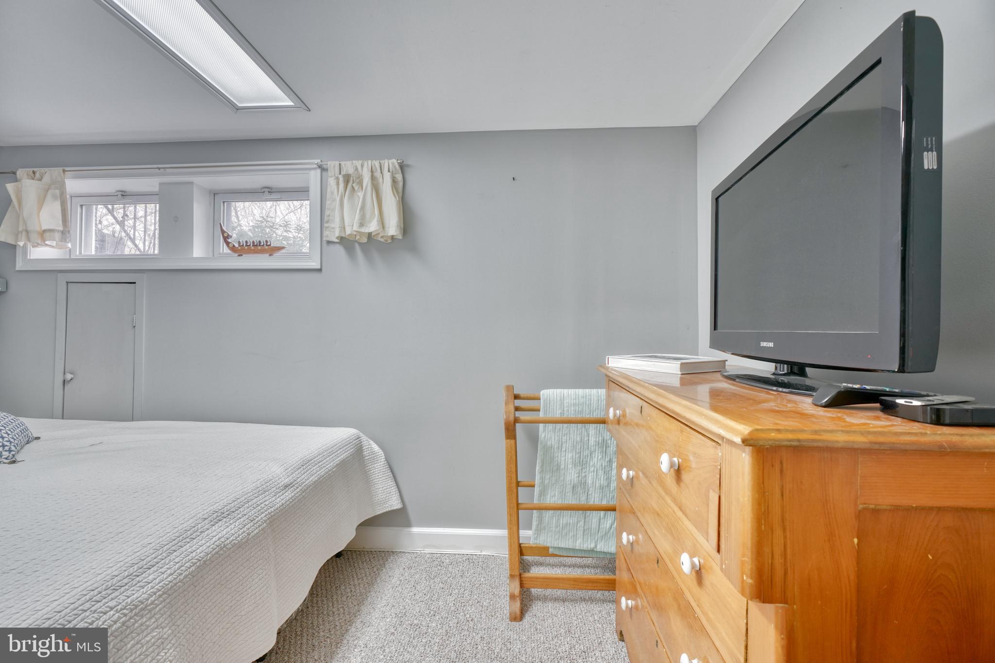 HAMPDEN HISTORIC DISTRICT - Residential