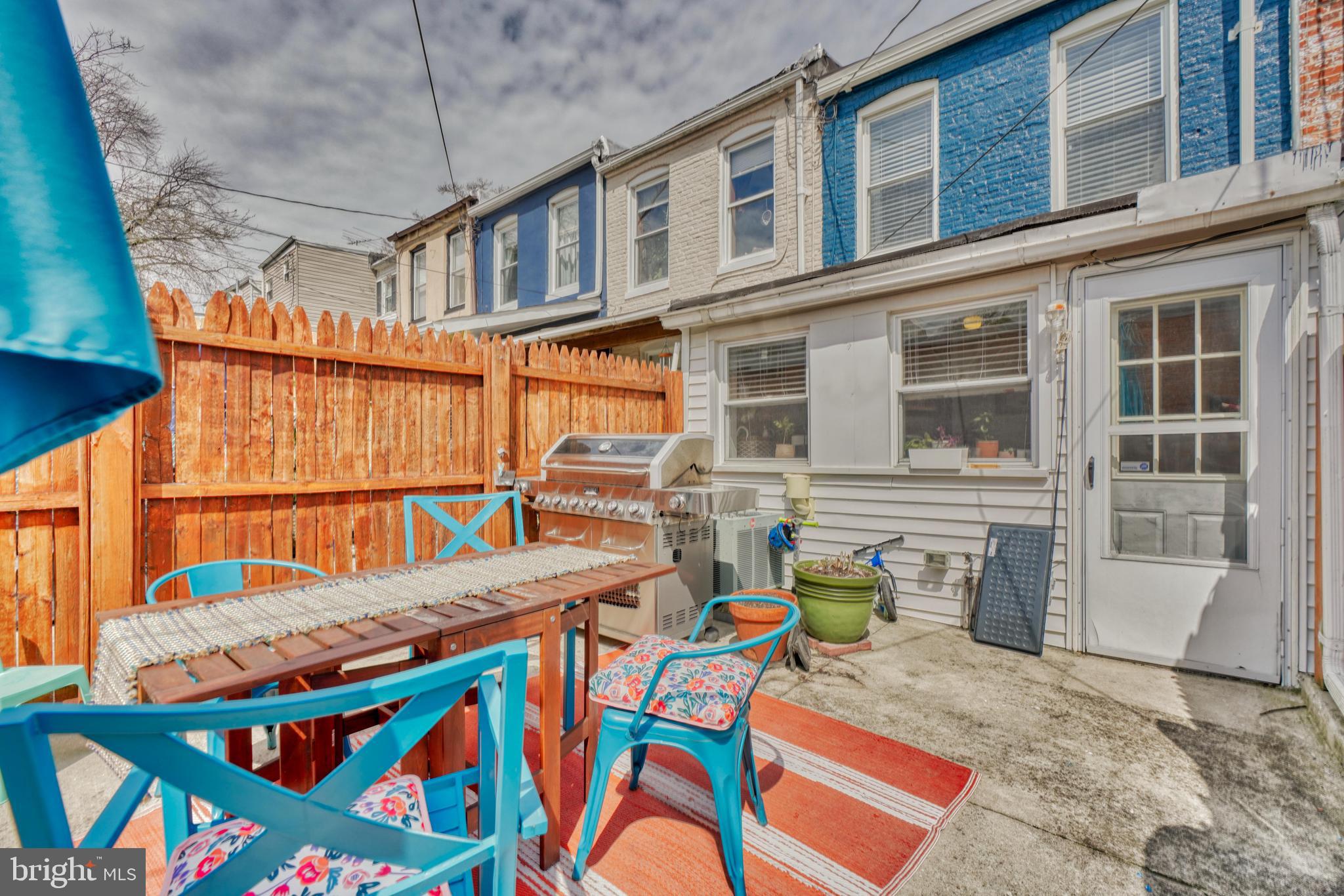 HAMPDEN HISTORIC DISTRICT - Residential