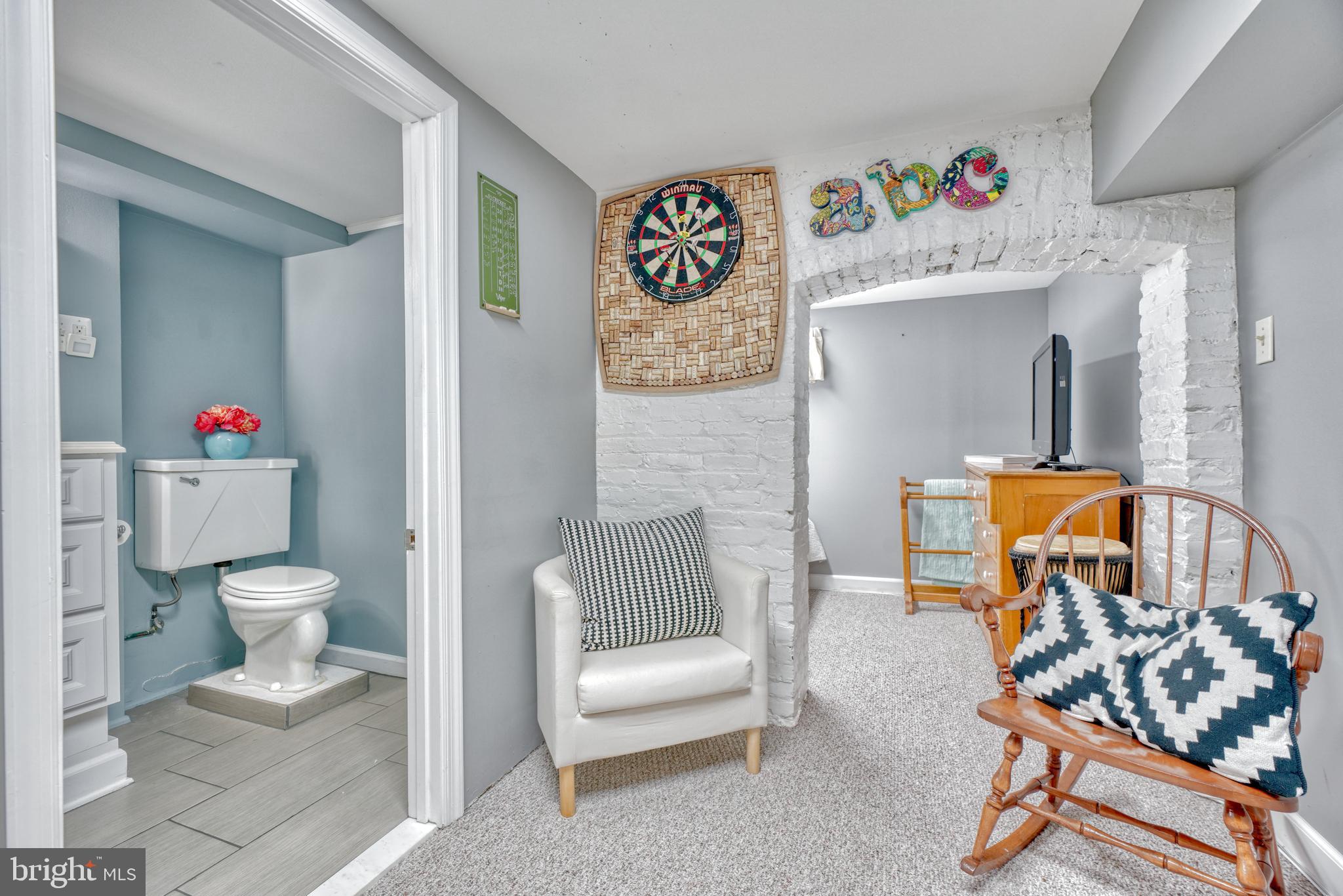 HAMPDEN HISTORIC DISTRICT - Residential