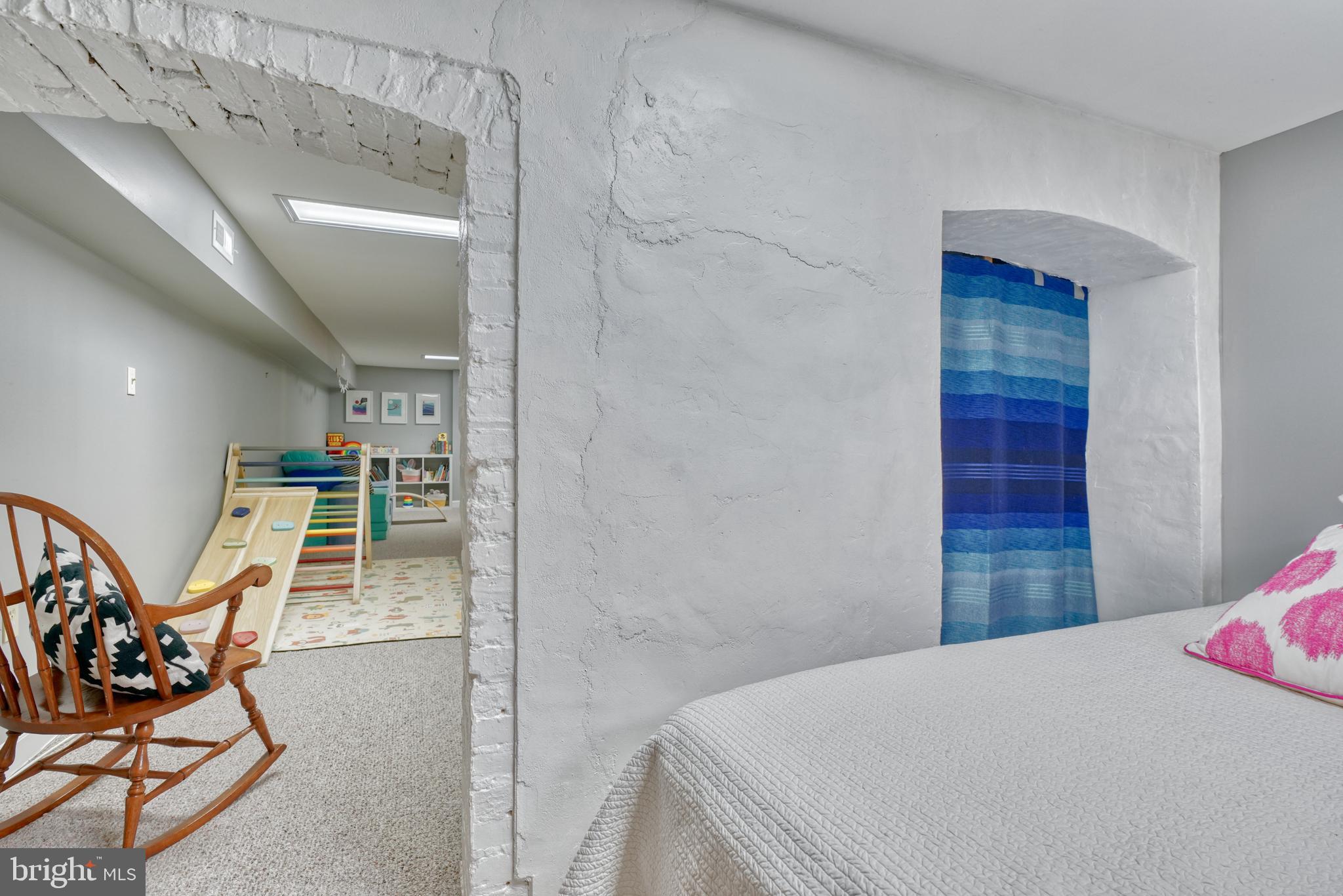 HAMPDEN HISTORIC DISTRICT - Residential